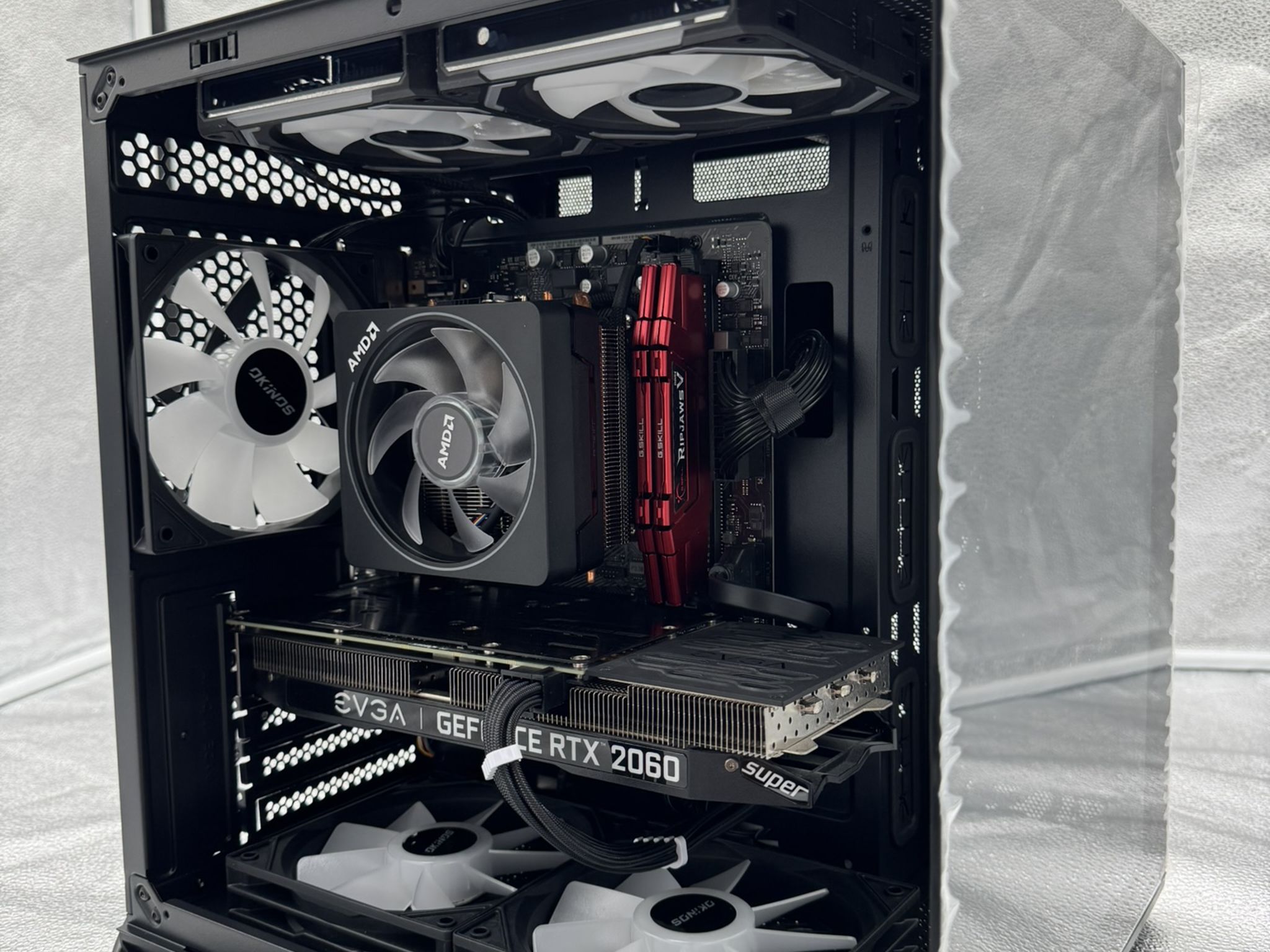 BUDGET BADDIE | RTX 2060 Super | Ryzen 7 3700X