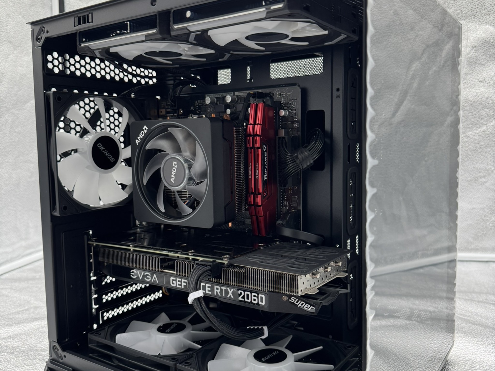 BUDGET BADDIE | RTX 2060 Super | Ryzen 7 3700X