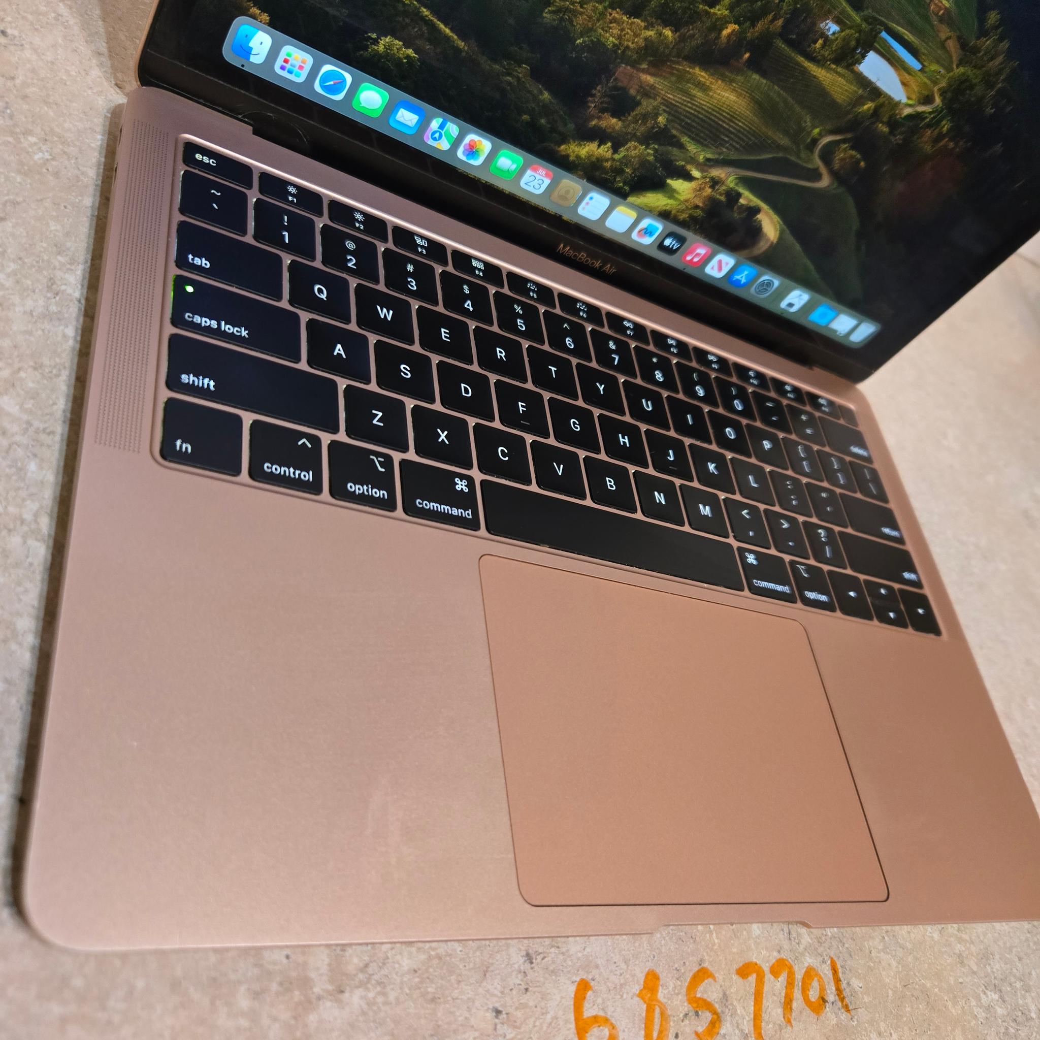 Apple Macbook Air 13 Inch Laptop - 2018 - intel i5 - 256GB SSD - Model A1932