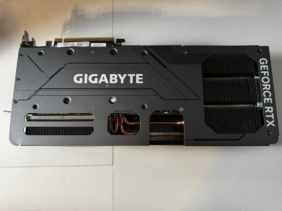 GIGABYTE GeForce RTX 4080 SUPER GAMING OC 16GB GDDR6X Graphics Card LIKE NEW