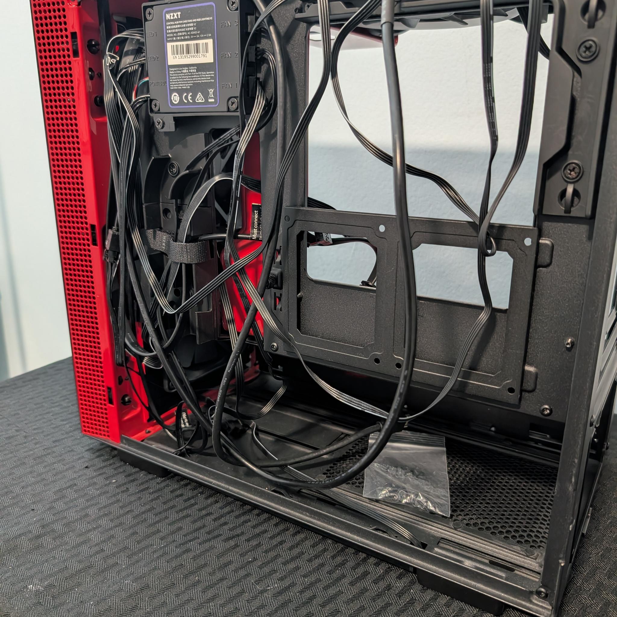 NZXT H210i ITX Case with Fans and Fan Hub