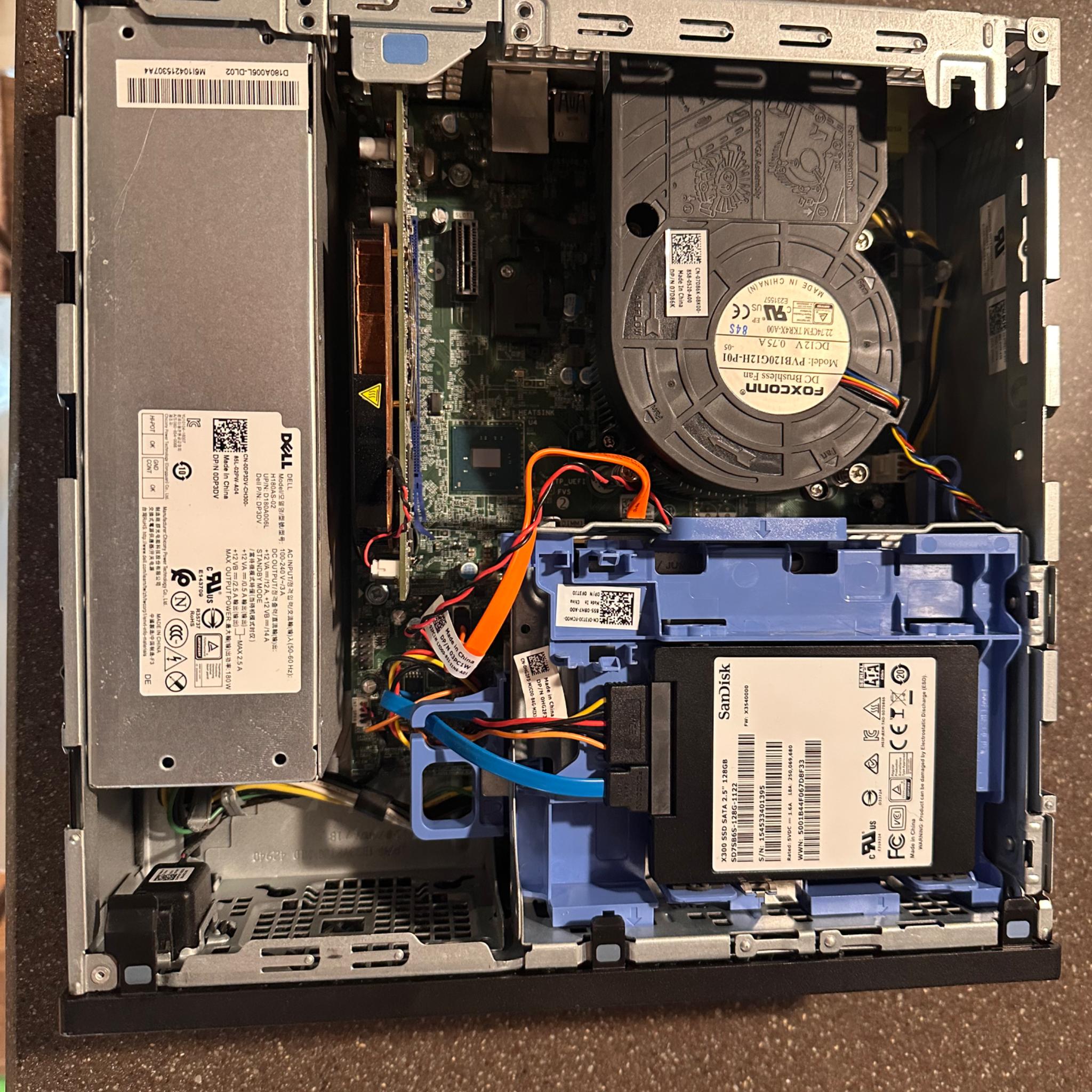Dell Optiplex 3050 i3-6100 3.7Ghz 128GB SSD 8GB DDR4 R7 250
