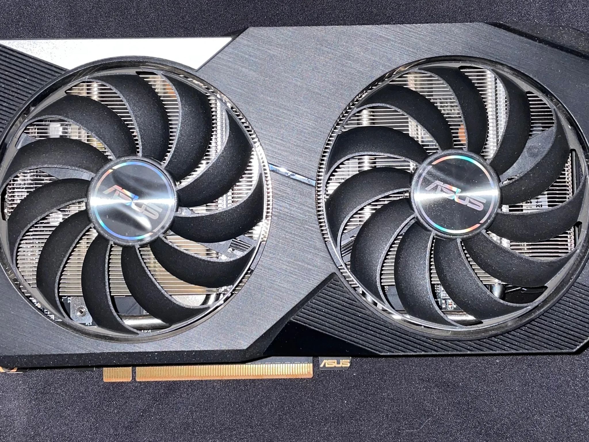 Asus RX 6600 8GB