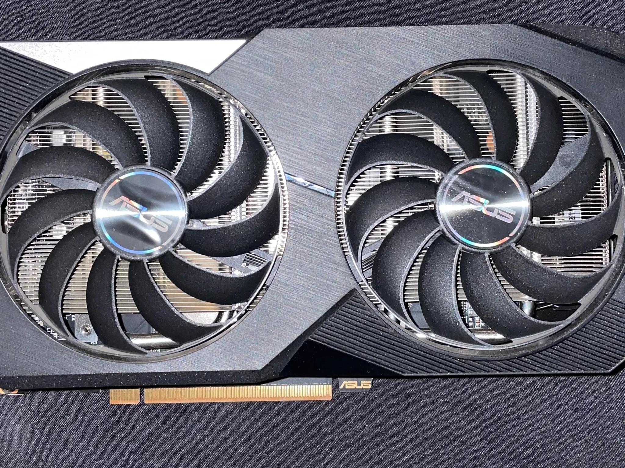 Asus RX 6600 8GB