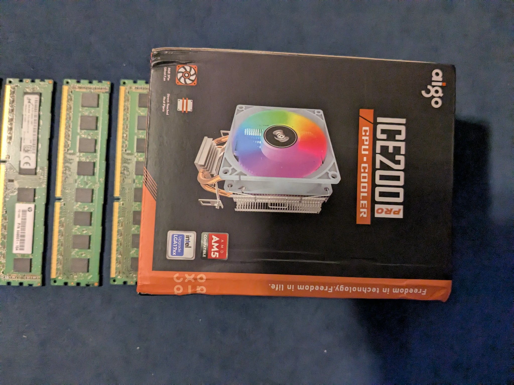 32GB ddr3 + AIGO CPU cooler