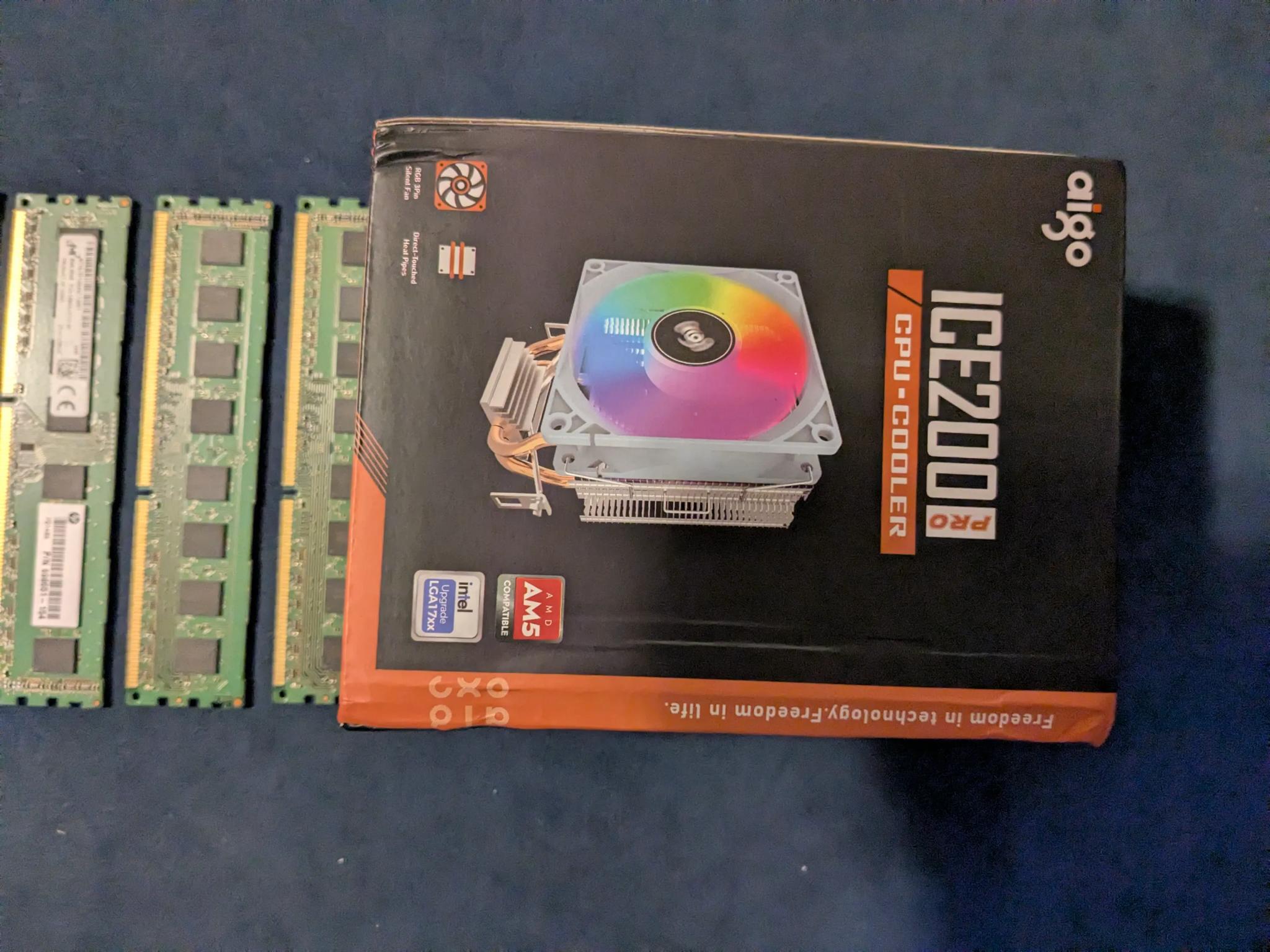 32GB ddr3 + AIGO CPU cooler
