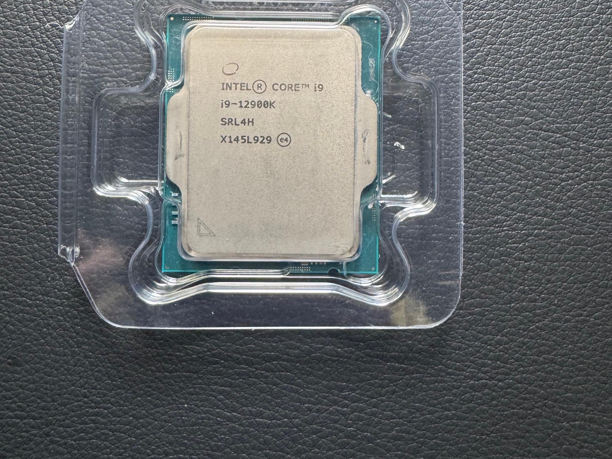 Intel Core i9-12900K