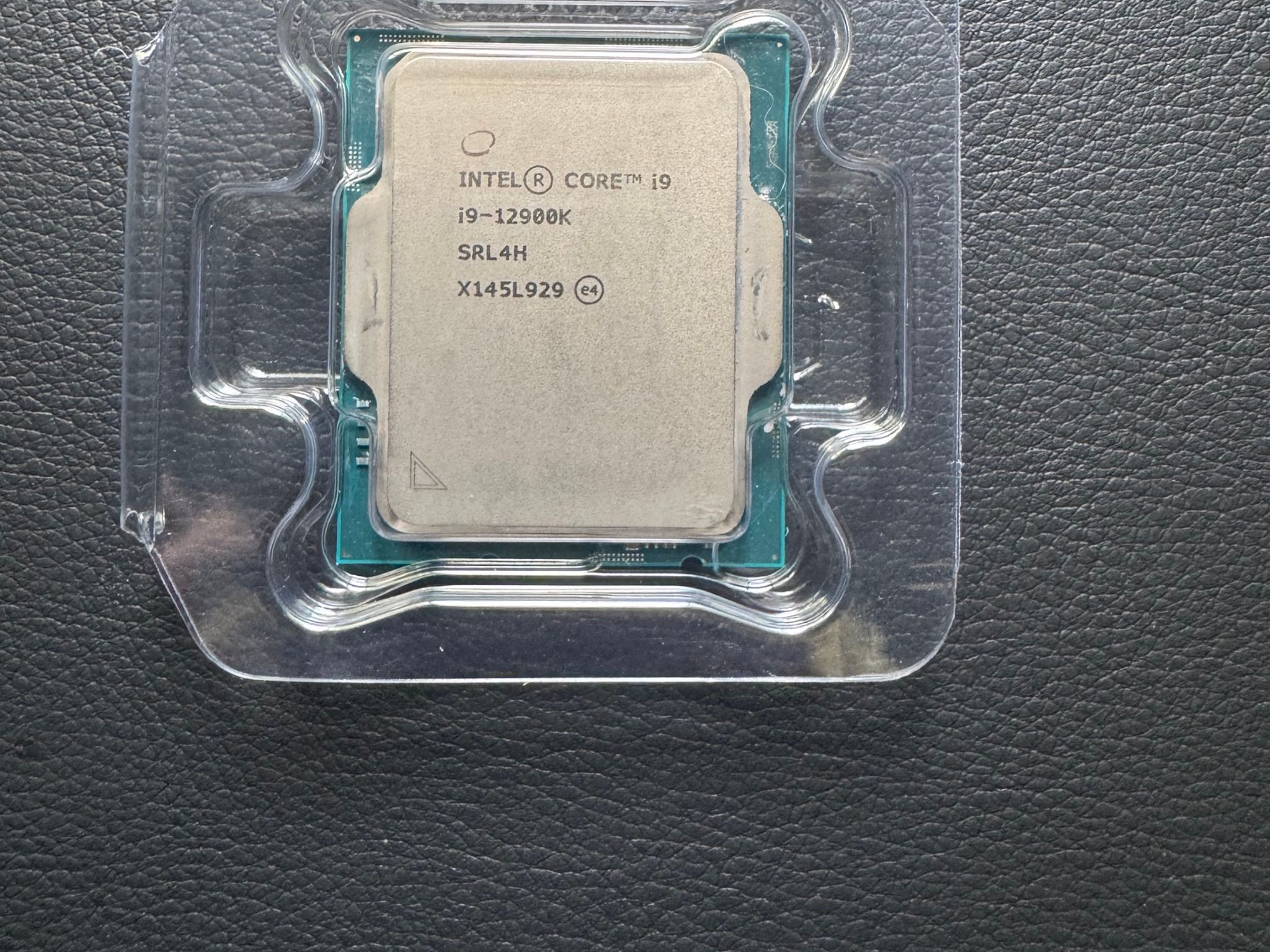 Intel Core i9-12900K
