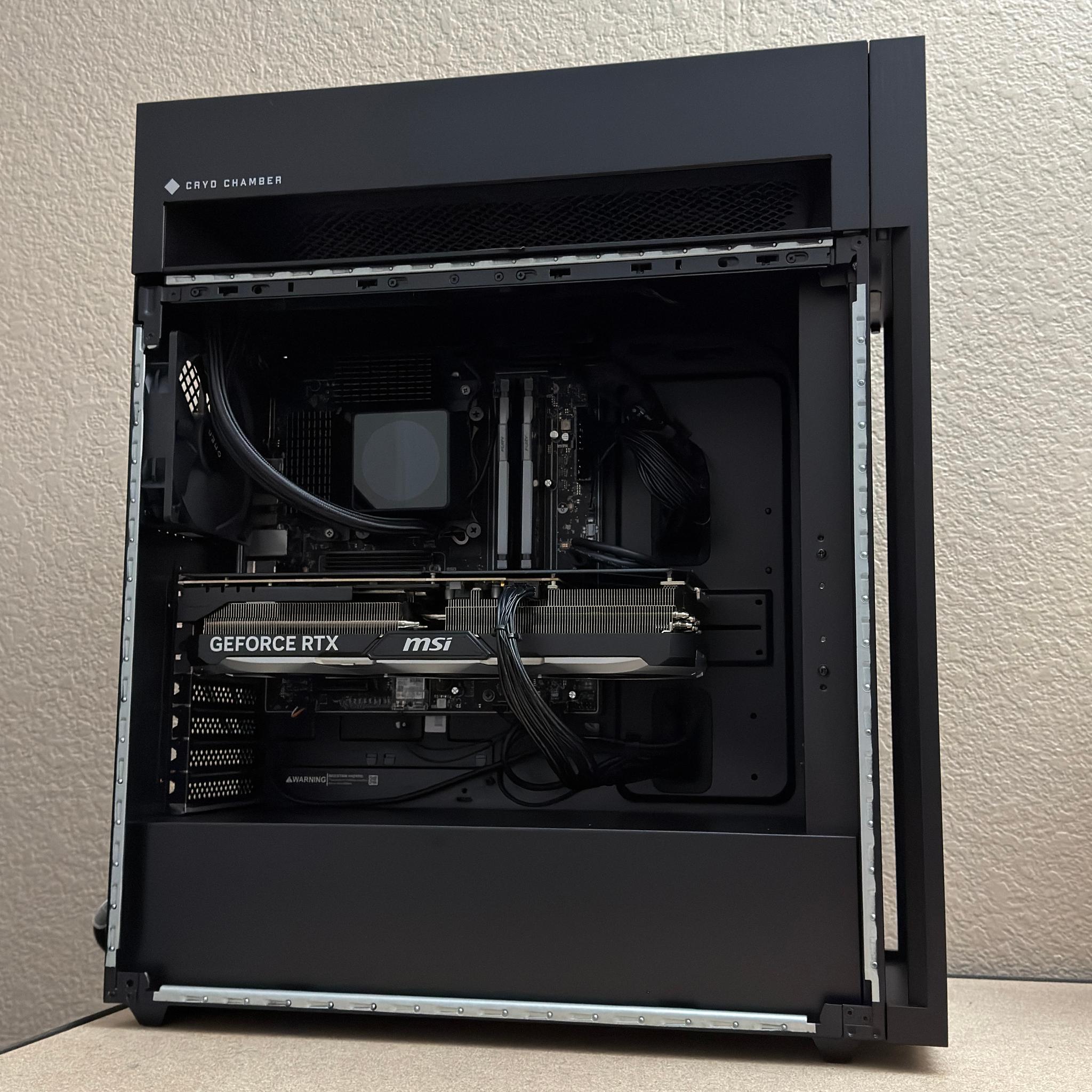 RTX 4080 SUPER | i7 Ultra 7 265K | 16GB DDR5 | 3TB