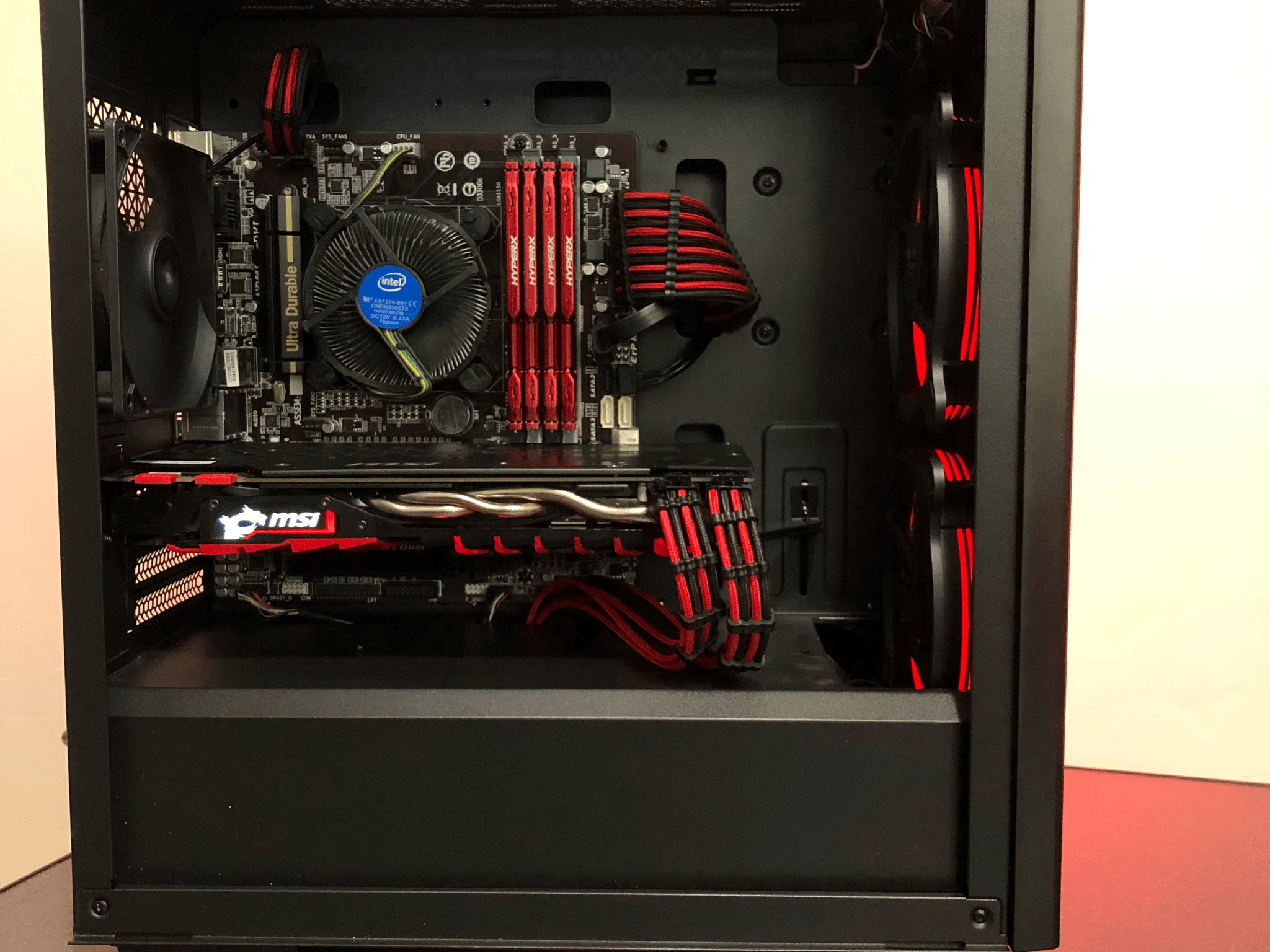 Custom Gaming PC | Intel Core i5 4430 + MSI GeForce GTX 1080 GAMING X 8G + 16GB RAM