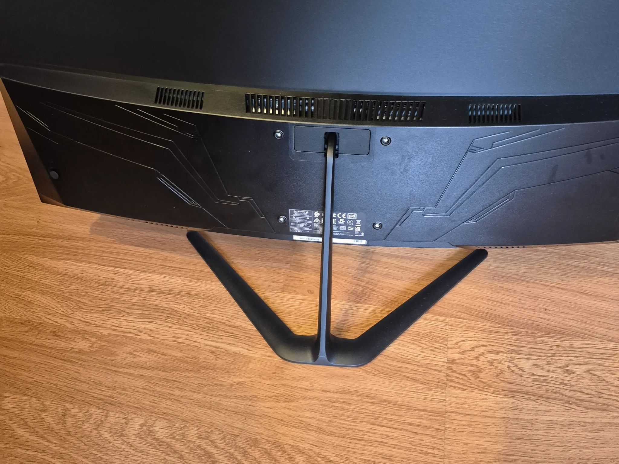 Acer ED320Q 31.5” Curved Gaming Monitor – 180Hz, 1ms, Full HD, Immersive Gameplay