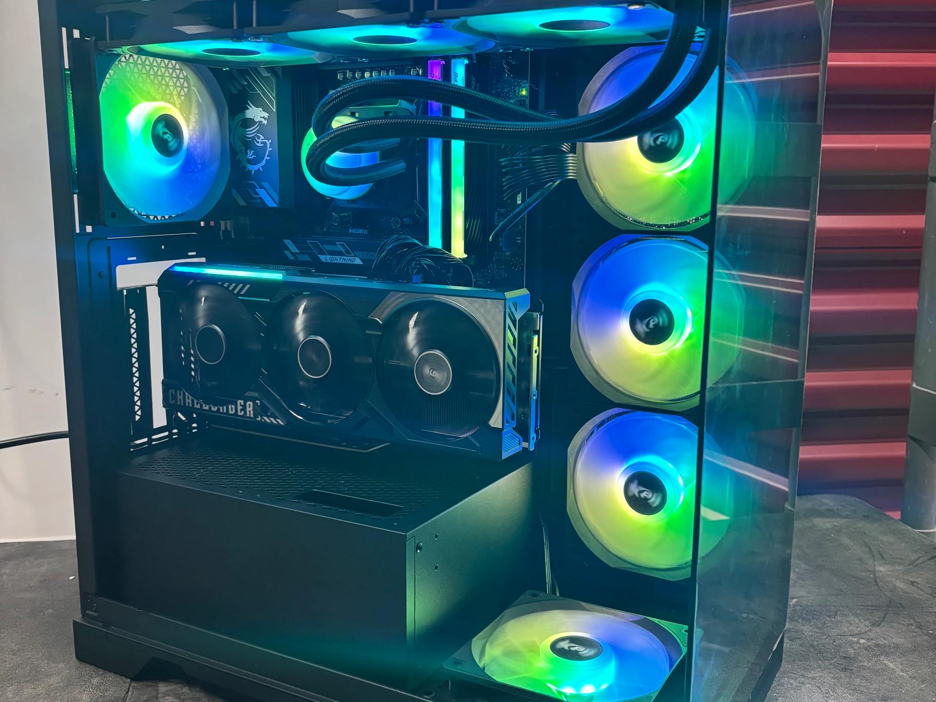 7800x3d 9070xt 32gb ddr5 2tb build