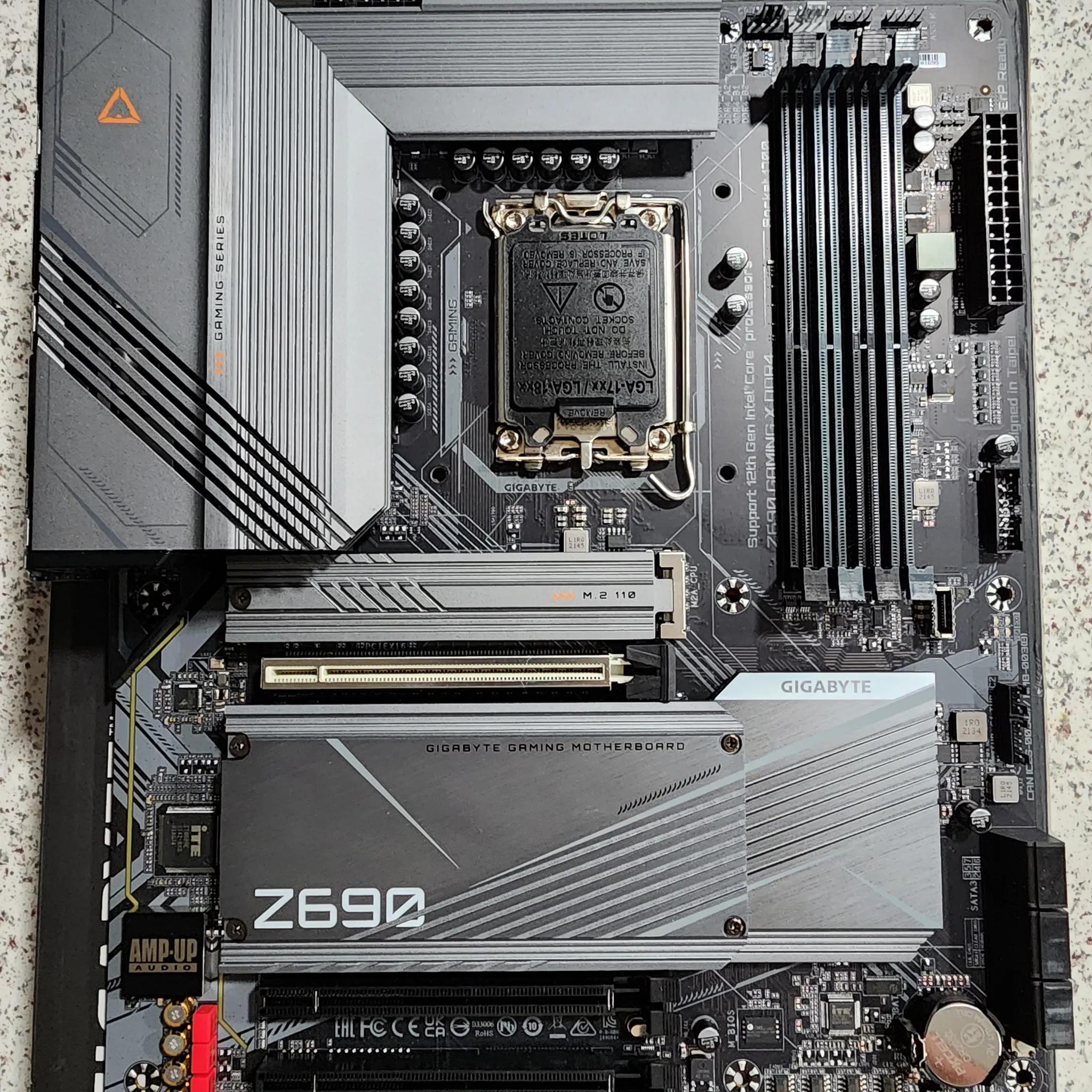Gigabyte Z690 Gaming X DDR4
