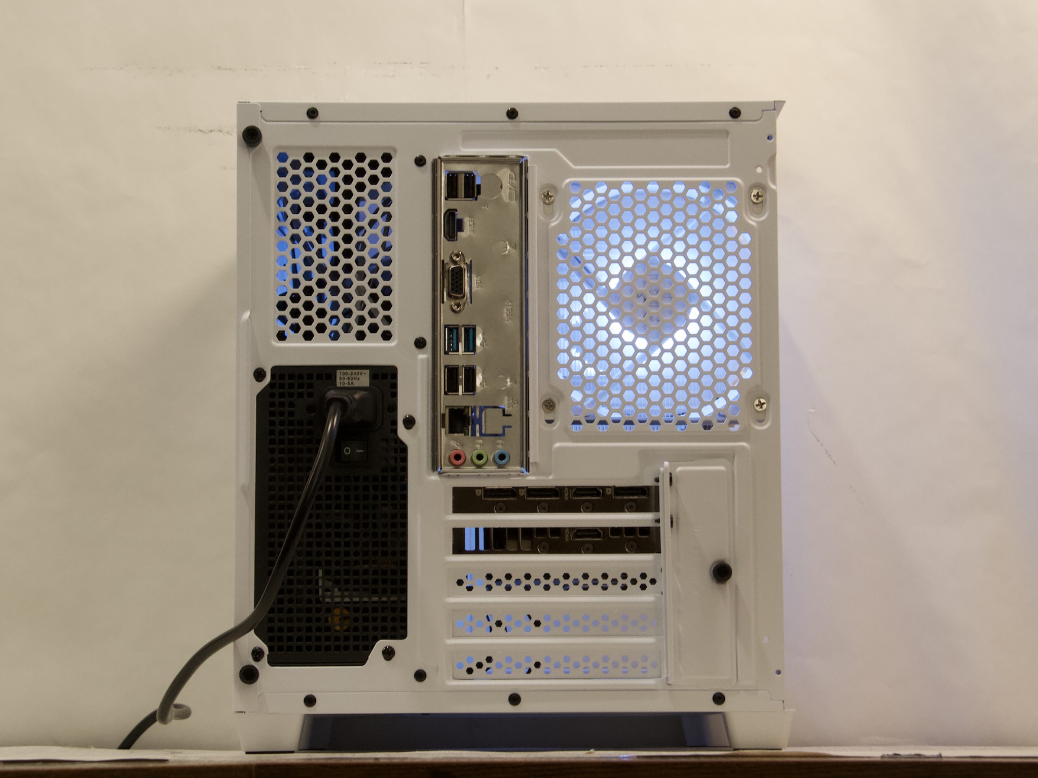 RTX 3070, Ryzen 5 5500, 32GB DDR4, 1TB NVMe SSD, WiFi - Gaming PC