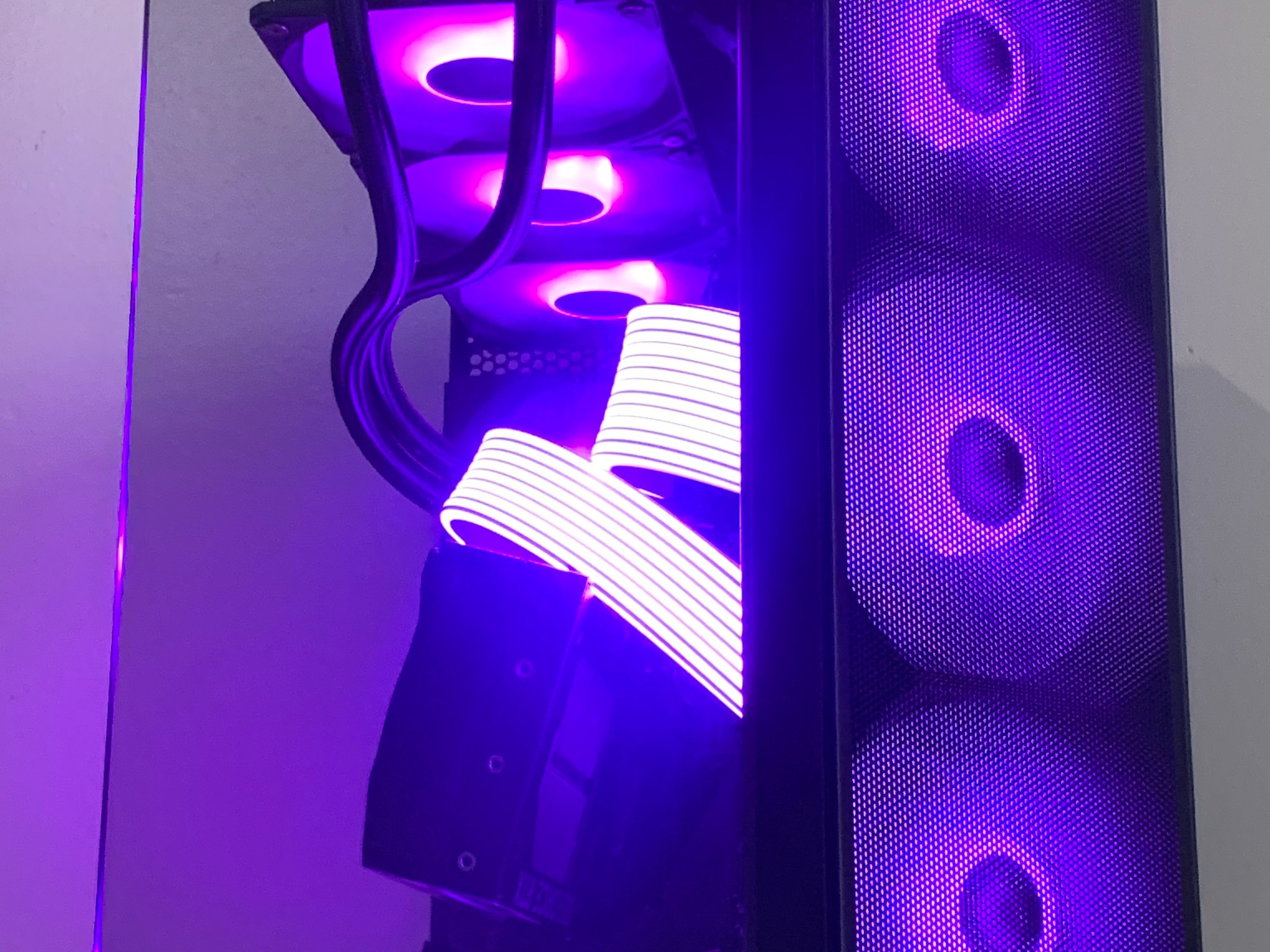 💜SUPERNOVA💜 | RTX 5070 | 32GB DDR5 | 1TB NVME SSD | INTEL CORE ULTRA 5 250K PLUS | 850W GOLD PSU