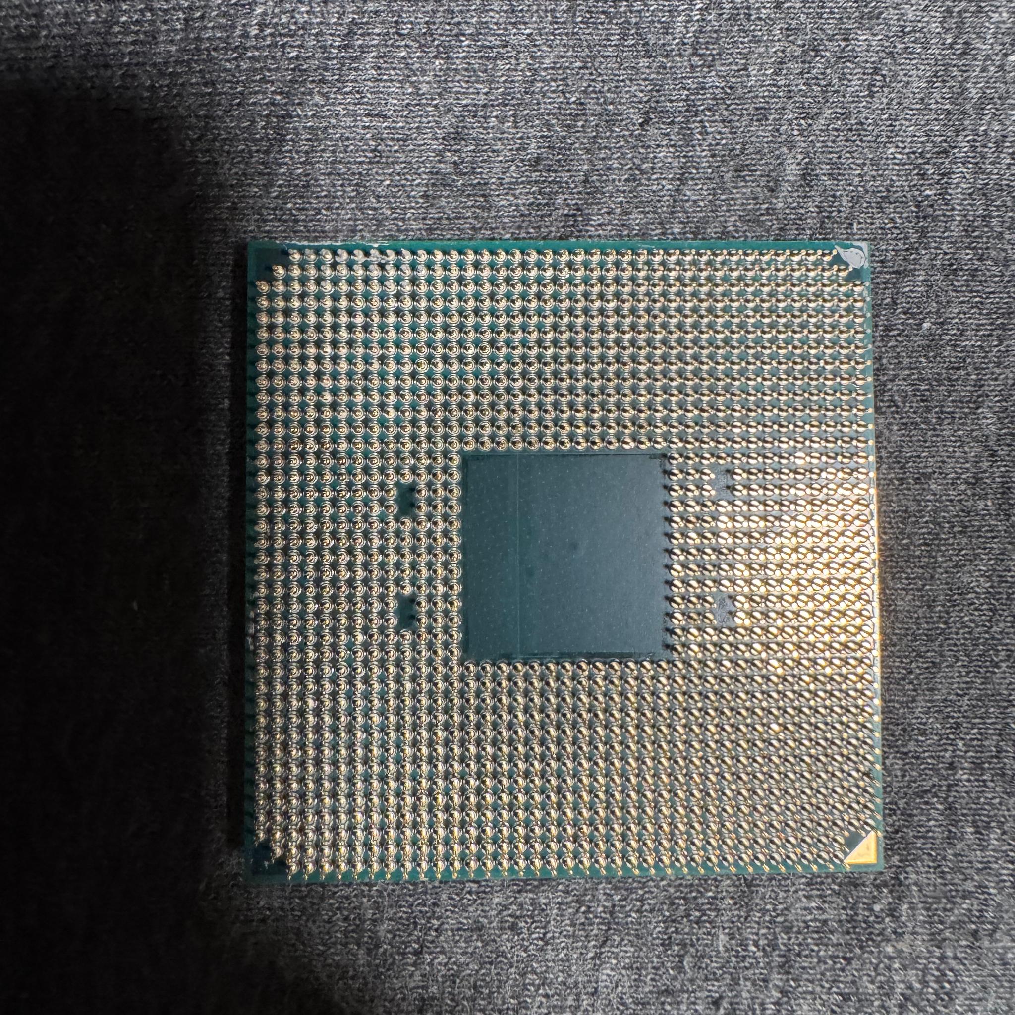 CPU/RAM/MOBO Bundle: 5800X3D 32GB DDR4-3600 X570 MB