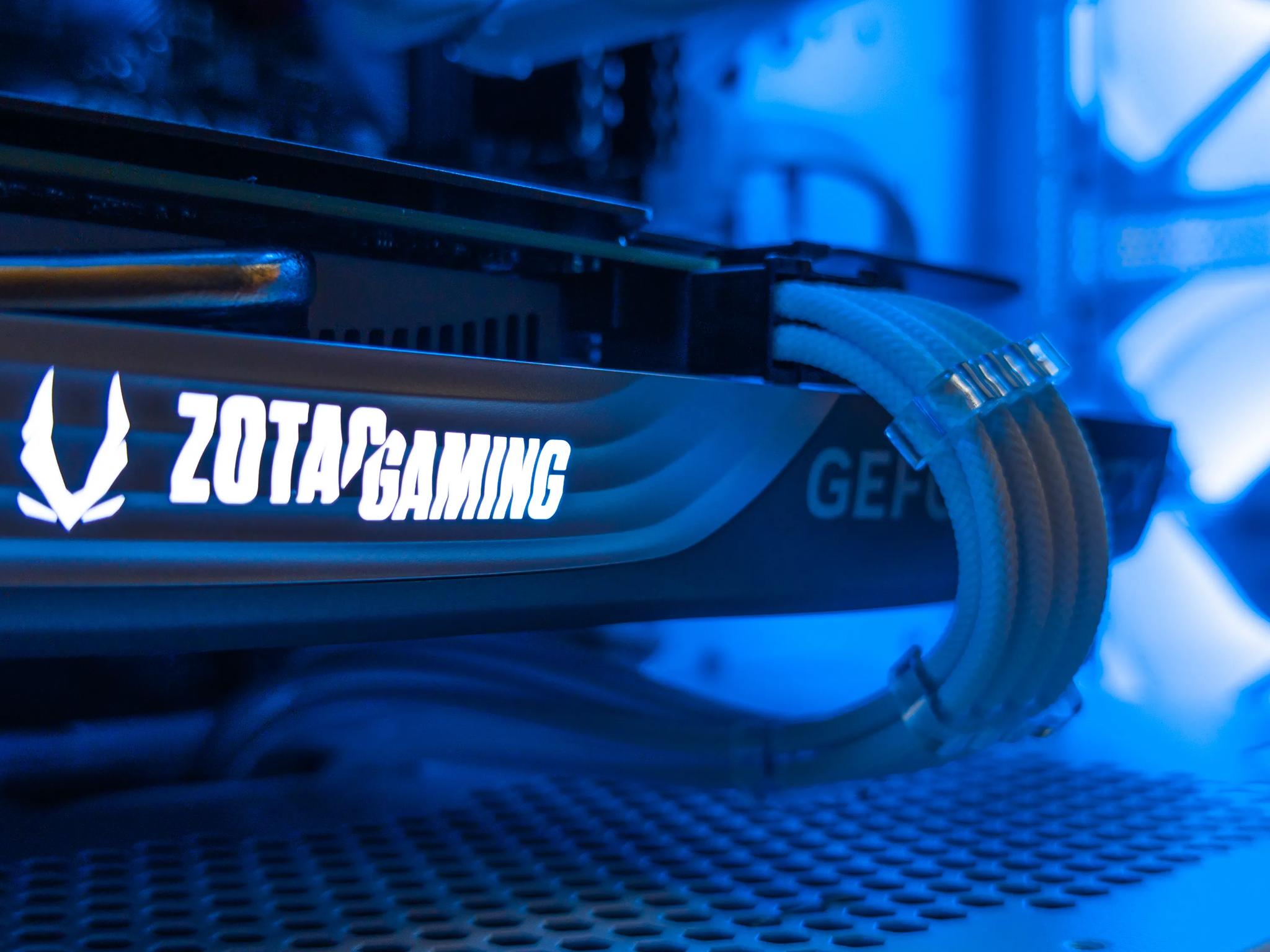 🤍🖤 RTX 4060 / Ryzen 7 3700X / 32GB Gaming PC 🖤🤍