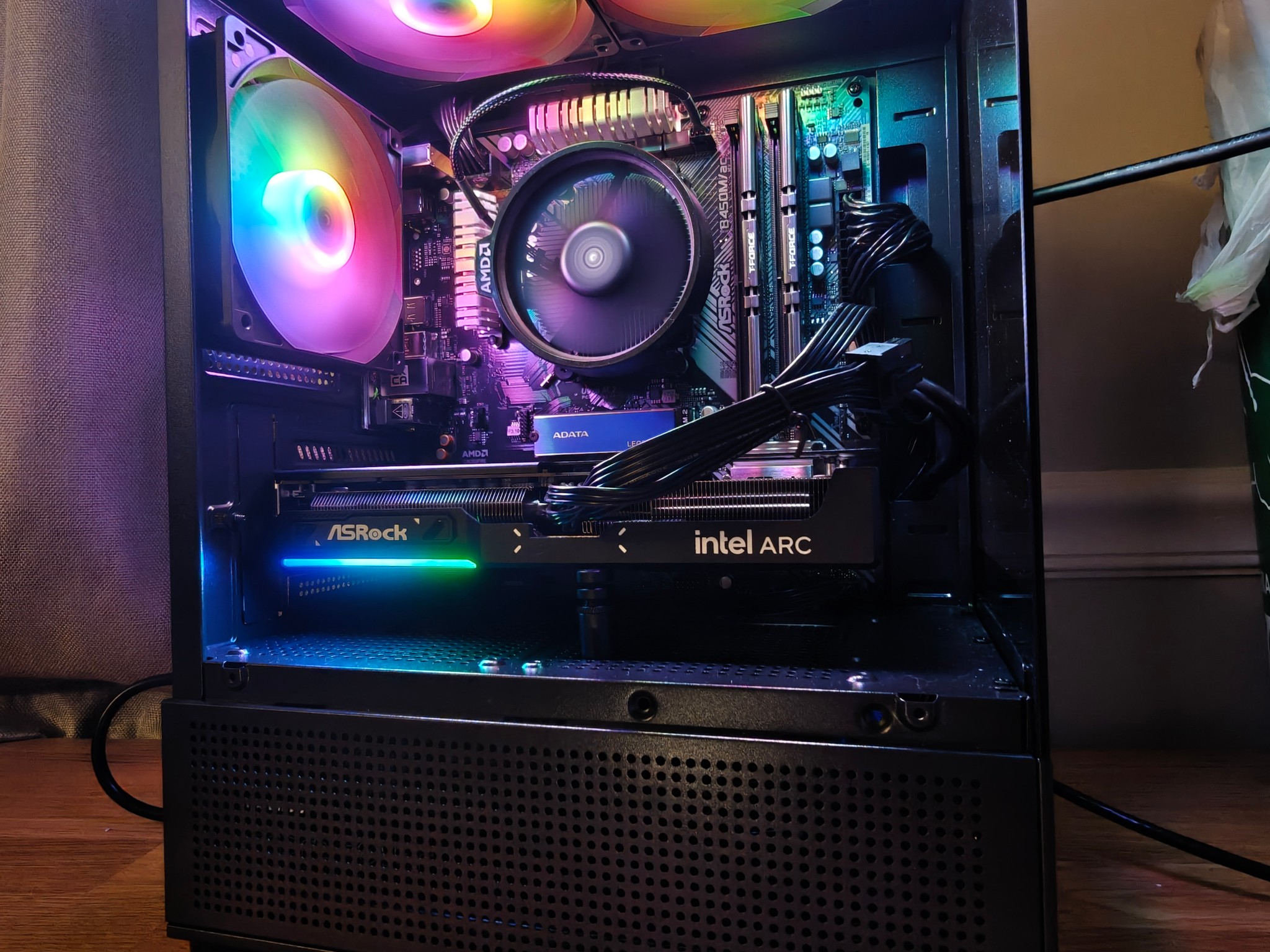 Compact 1080p/1440p Gaming PC - Ryzen 5 5500, AsRock Intel B580, T-Force 16GB 3200MHz, 512GB NVME