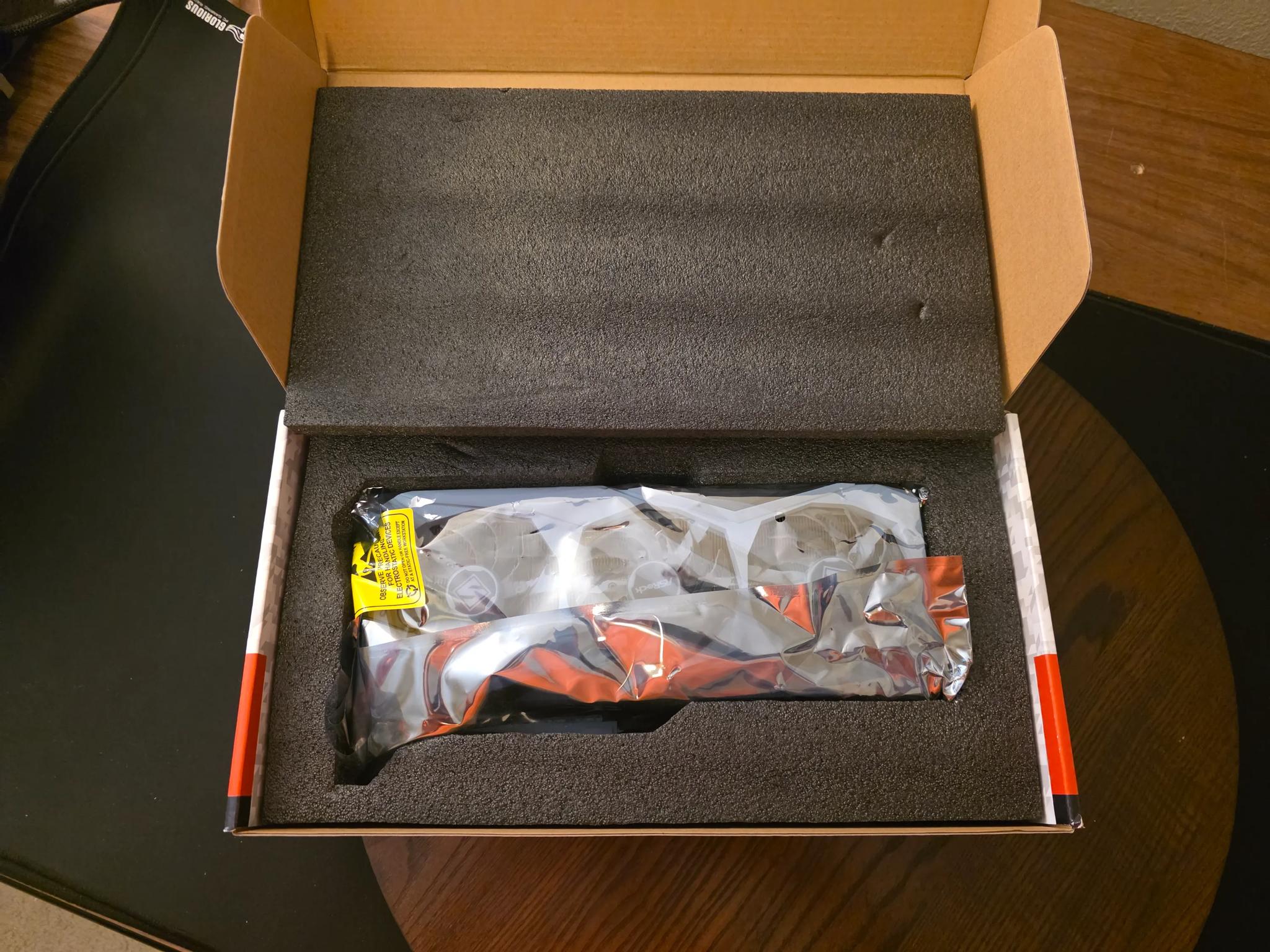 AMD Radeon™ RX 7900 GRE Steel Legend 16GB OC (GPU ONLY GRAPHICS CARD ONLY!!)