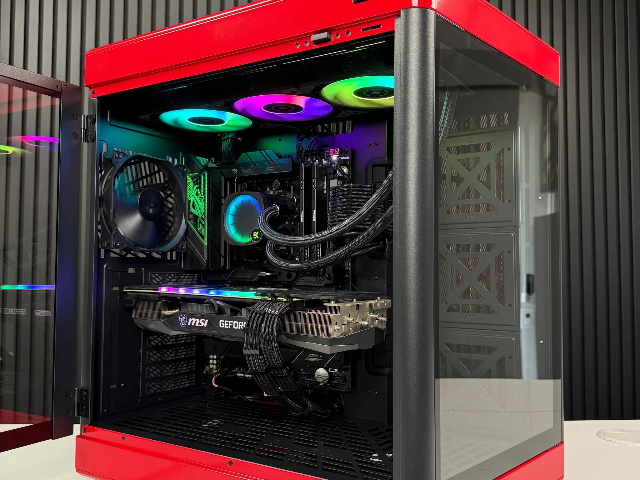 Insane Ryzen 7 7700 + RTX 3070 Gaming PC