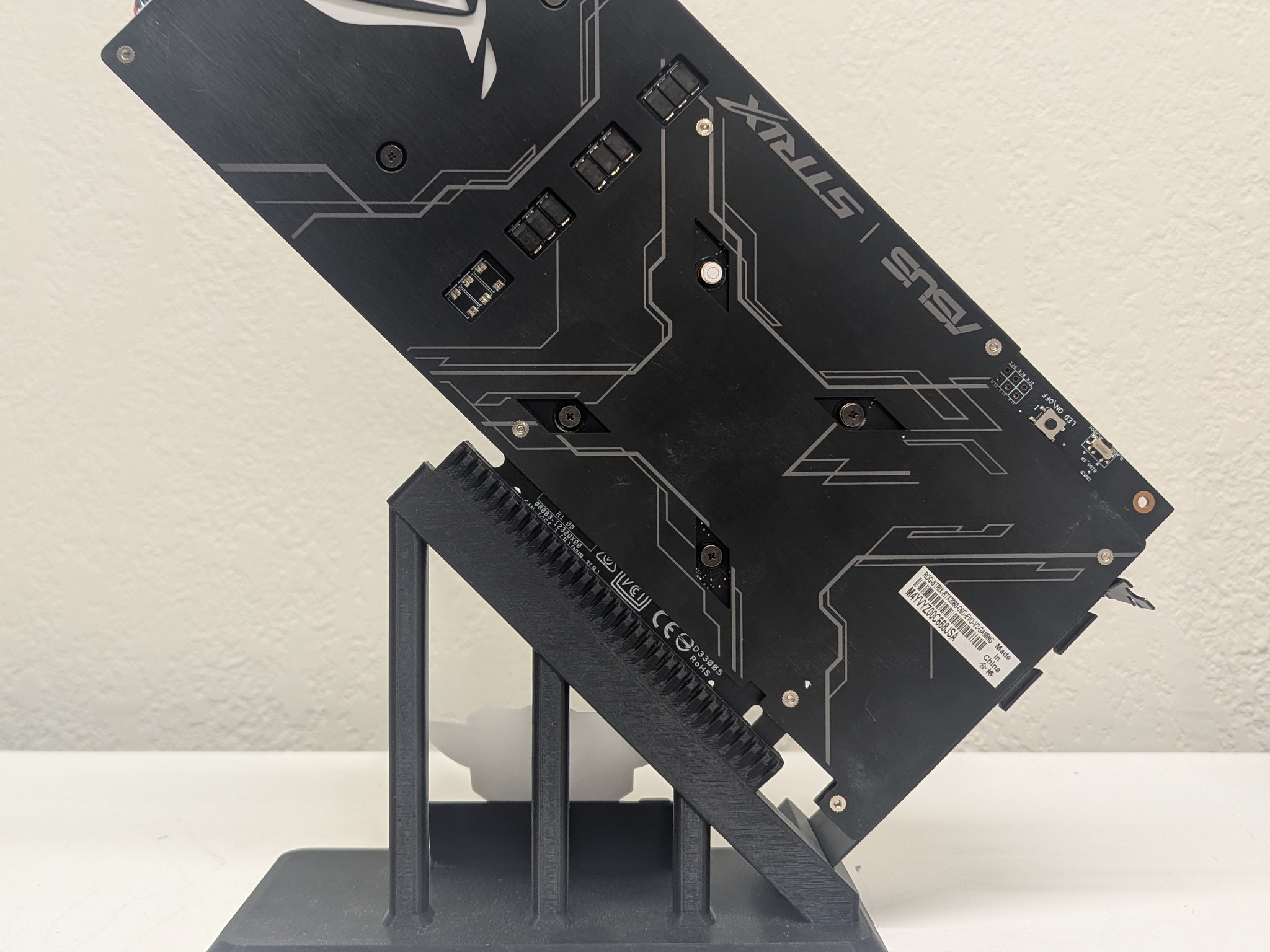 🔹 ASUS ROG Strix GeForce RTX 2060 Gaming | 6GB GDDR6