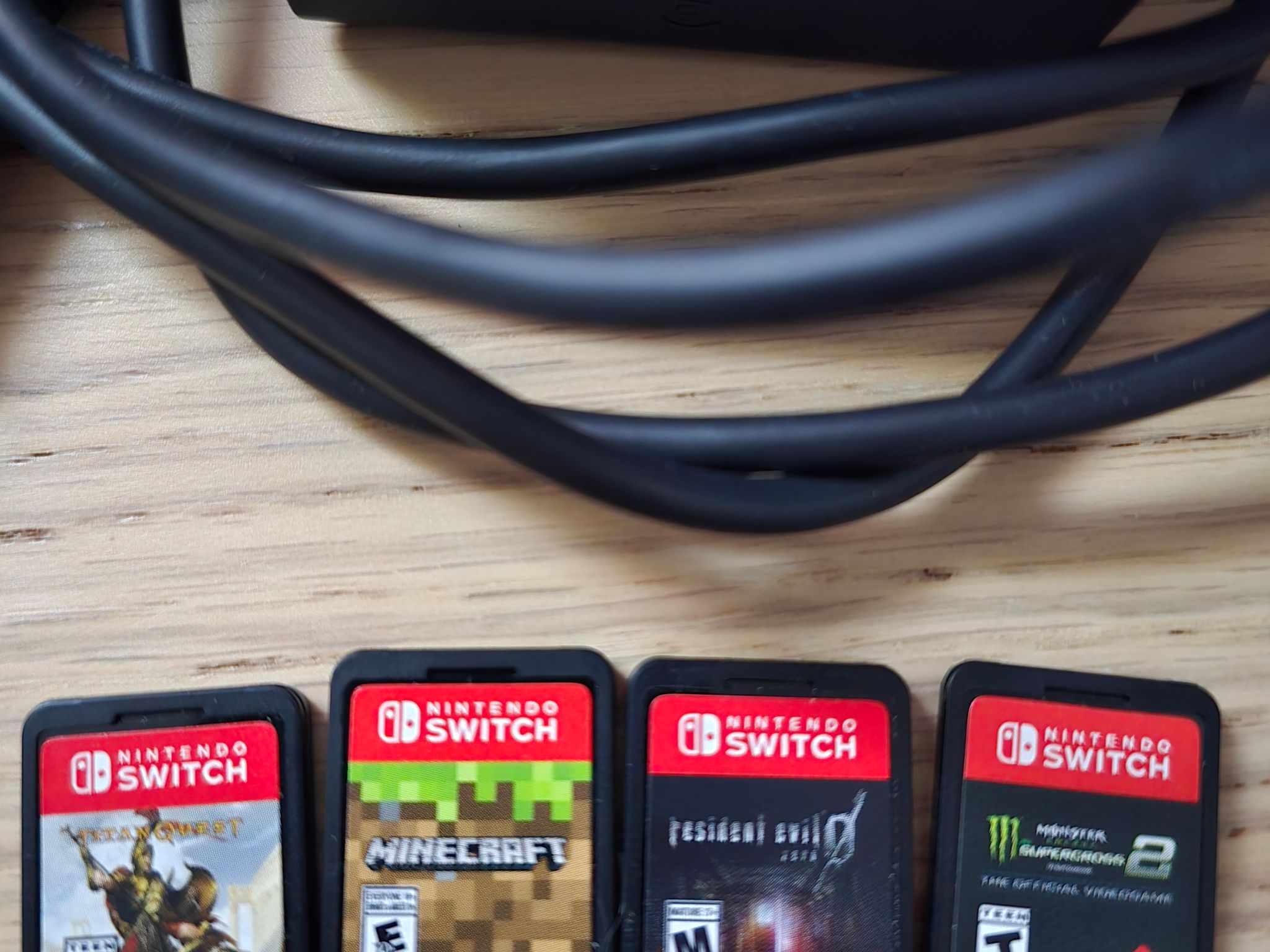 Switch Lite Grey w/5 Games + 32GB SDcard and original charger