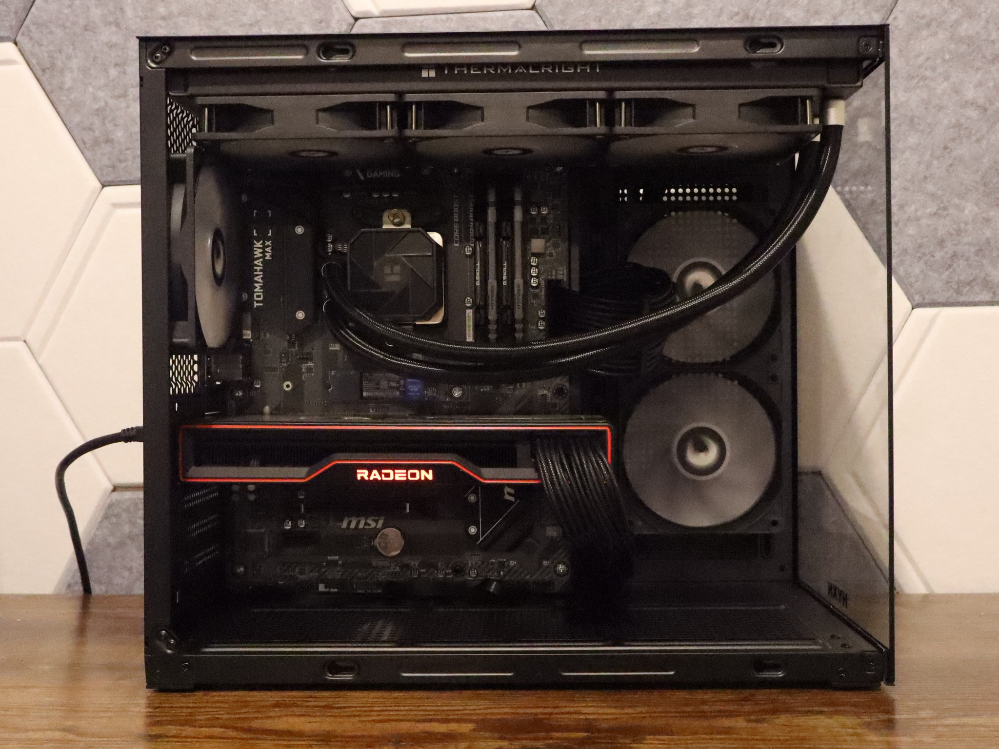 Radeon RX 6800 16GB custom Gaming Pc - Ryzen 7 5700 - 32gb Ram - 1Tb SSD - Windows 11 wifi & BT
