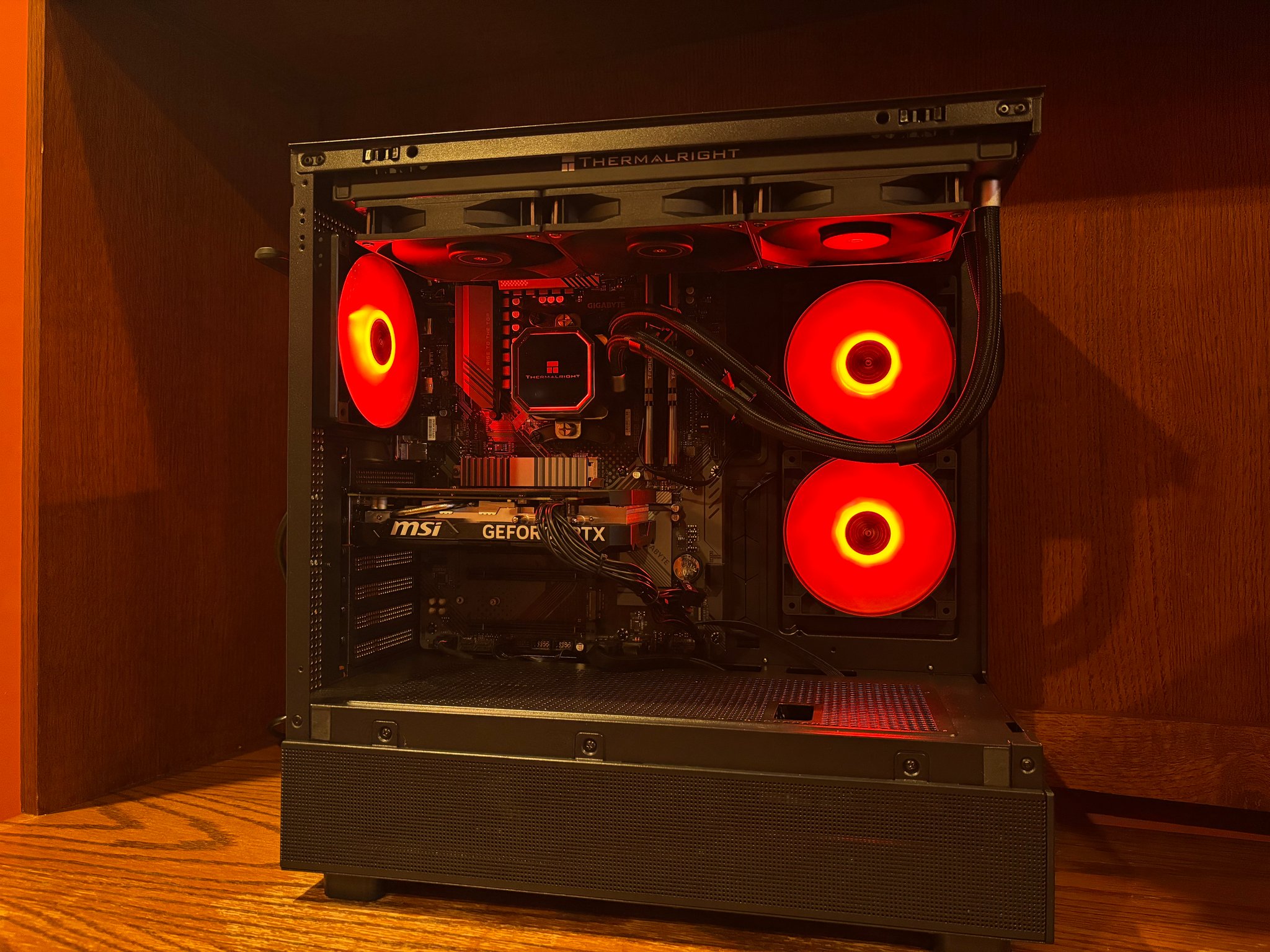 RTX 4060|R5 5600|16Gb DDR4|1Tb NVME|AIO cooler