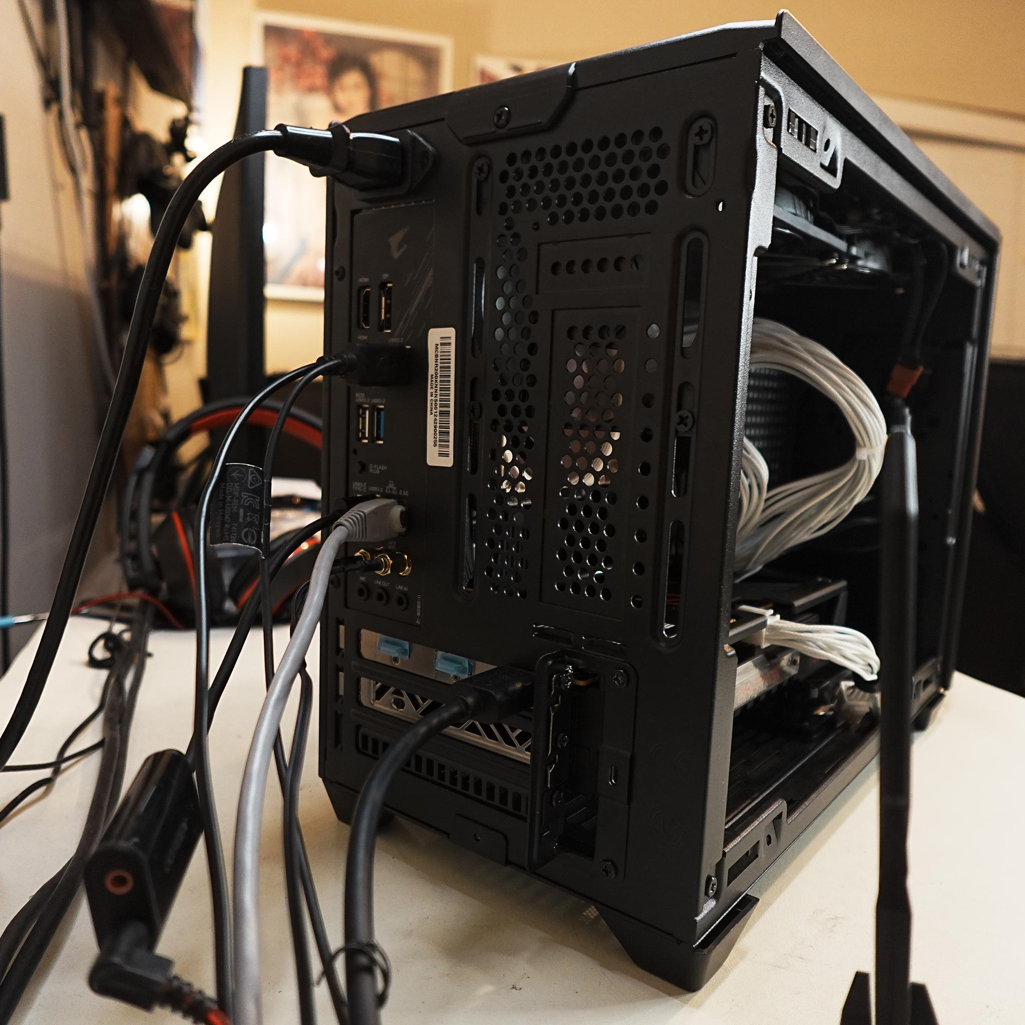 💰🏆✨ Gorgeous Affordable ITX | Ryzen 7 5700X3D | Radeon RX 9060 XT 16GB | 32GB DDR4 RAM | 1TB SSD