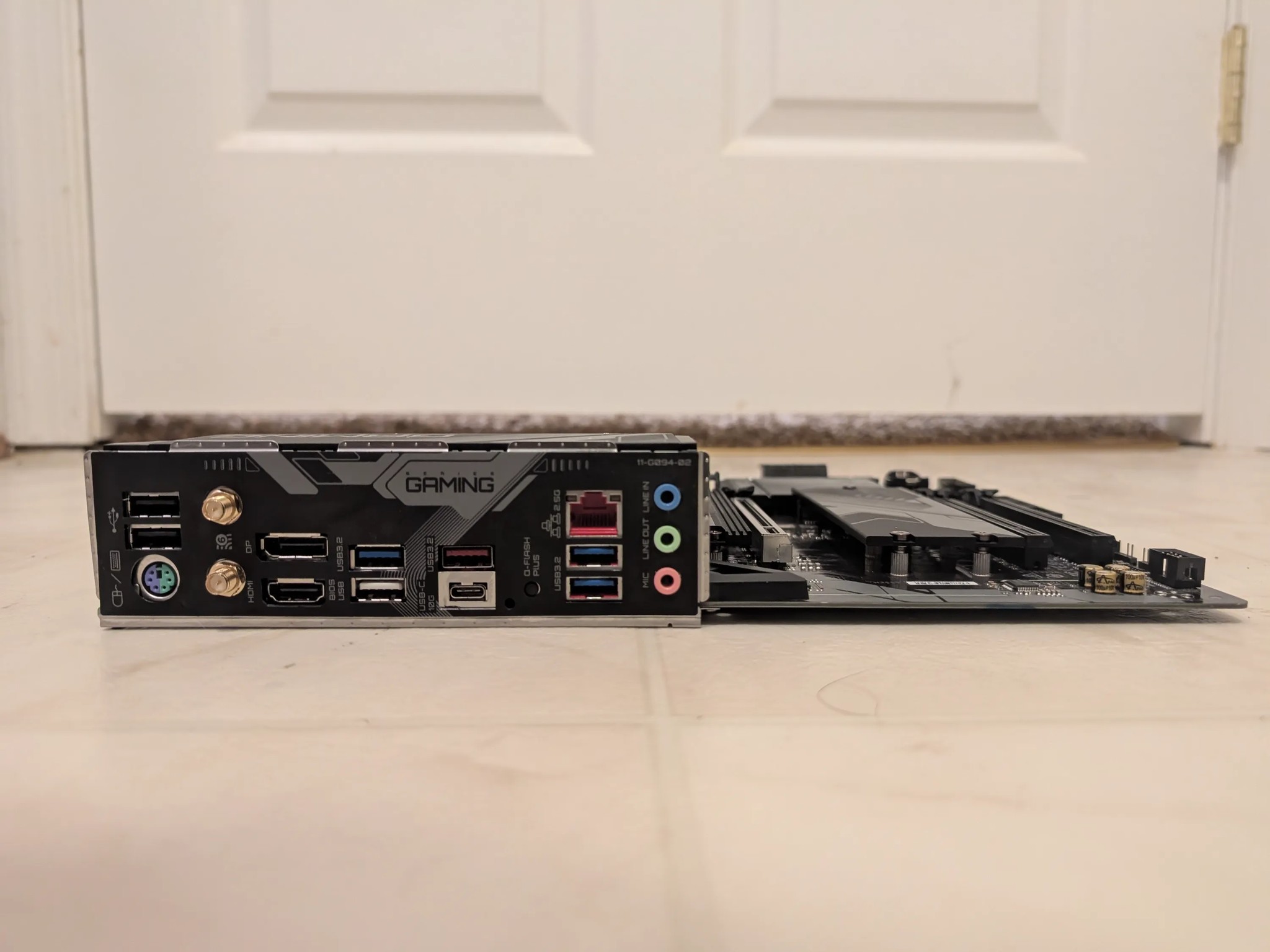 GIGABYTE B650 Gaming X AX (AM5, DDR5)