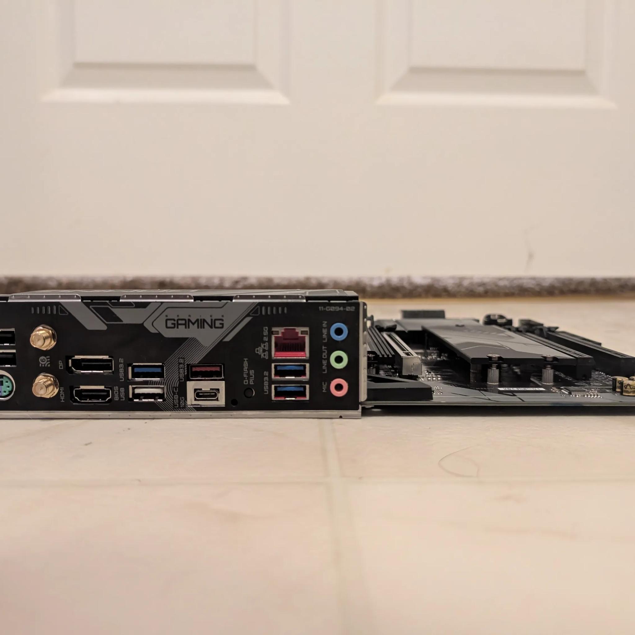 GIGABYTE B650 Gaming X AX (AM5, DDR5)