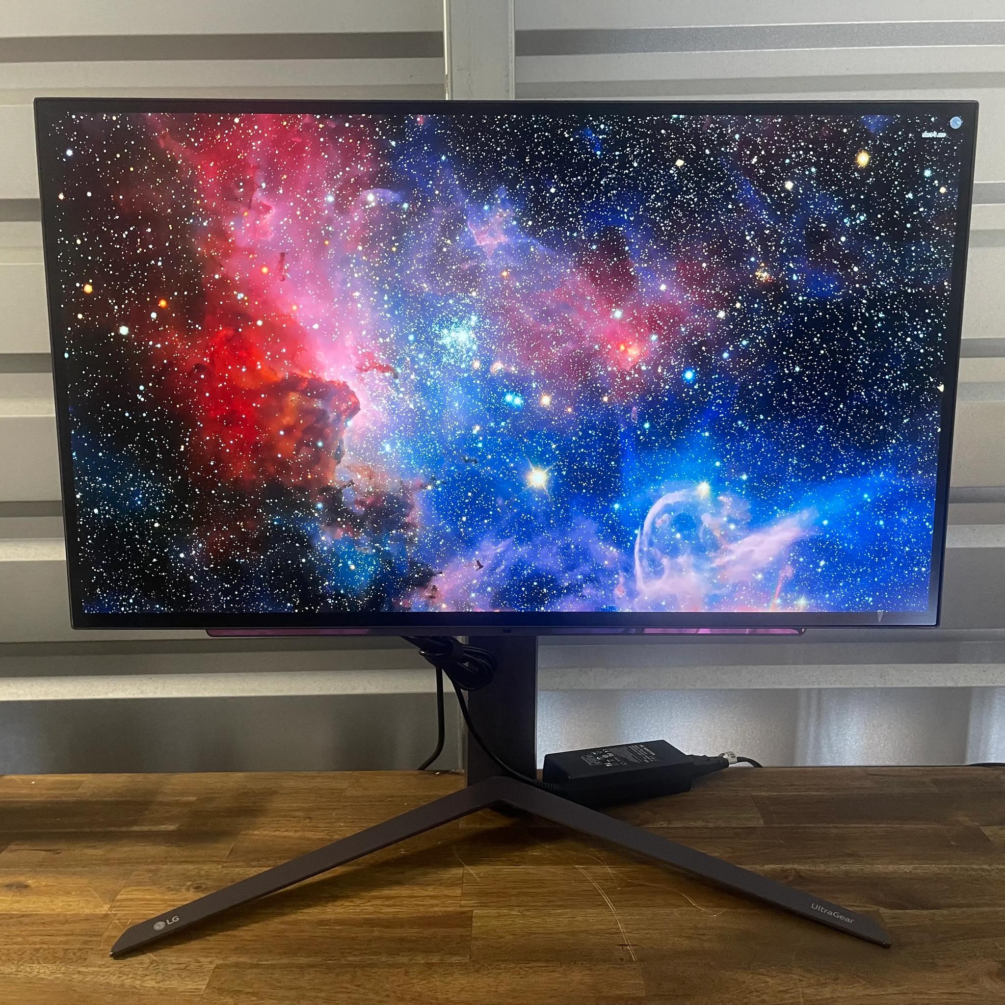 LG 27" UltraGear OLED 1440p 240Hz Gaming Monitor
