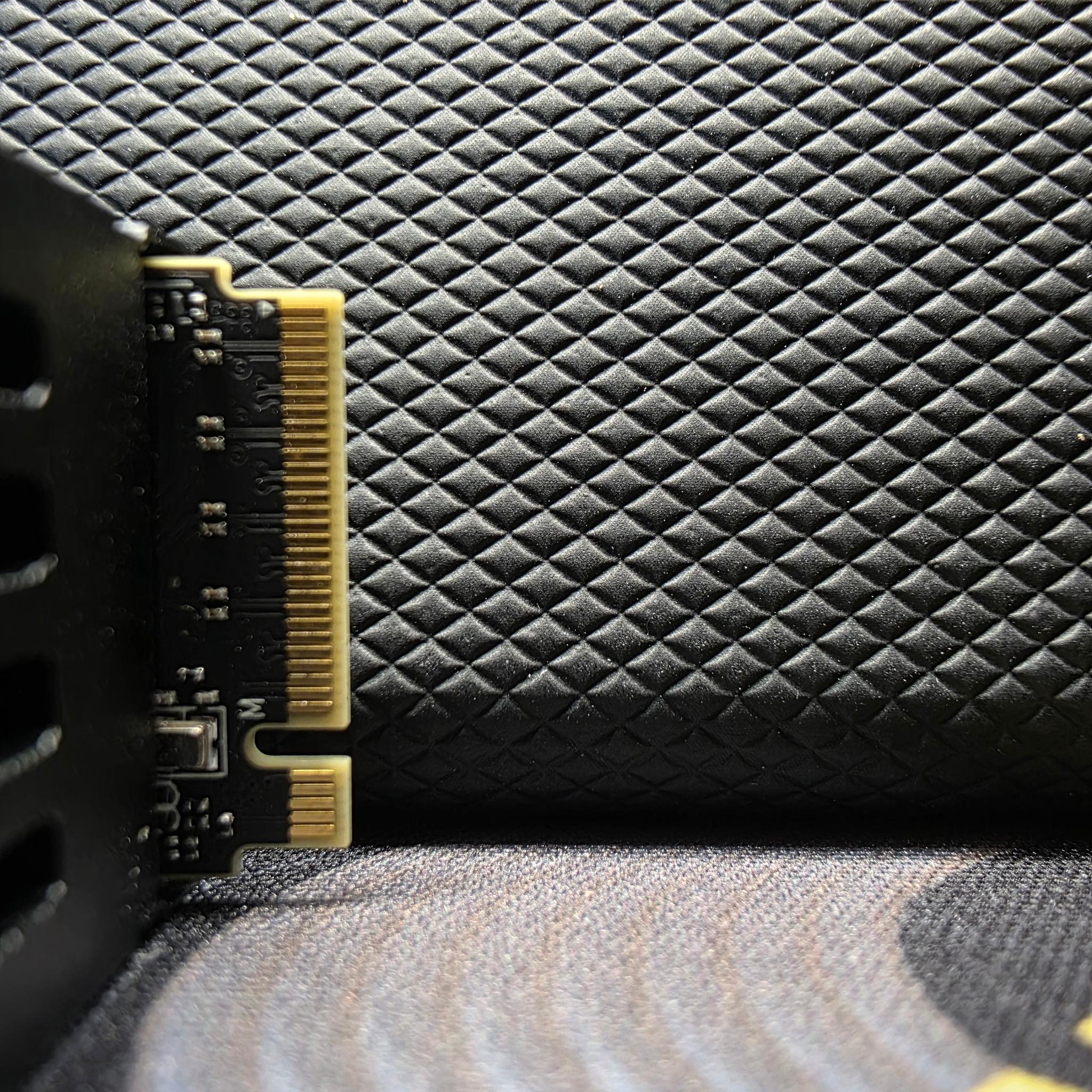 Corsair MP700 PRO 1TB