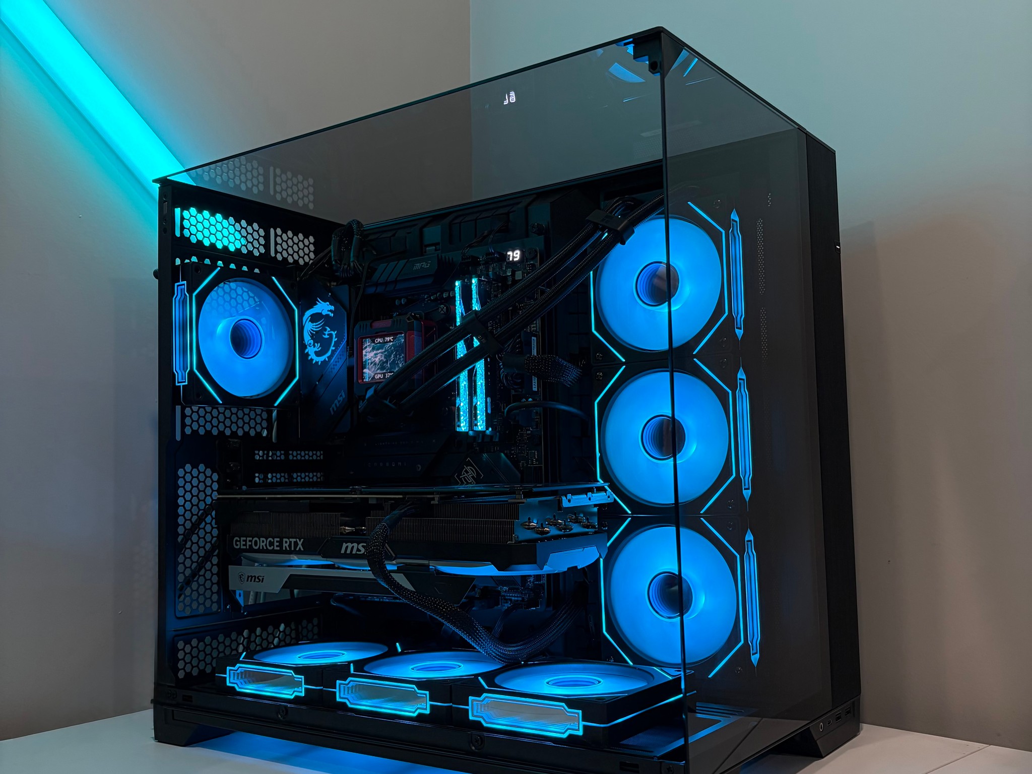RTX 4080 Super | Ryzen 7 9800X3D | 32GB DDR5 RAM | 2TB SSD | Gaming PC
