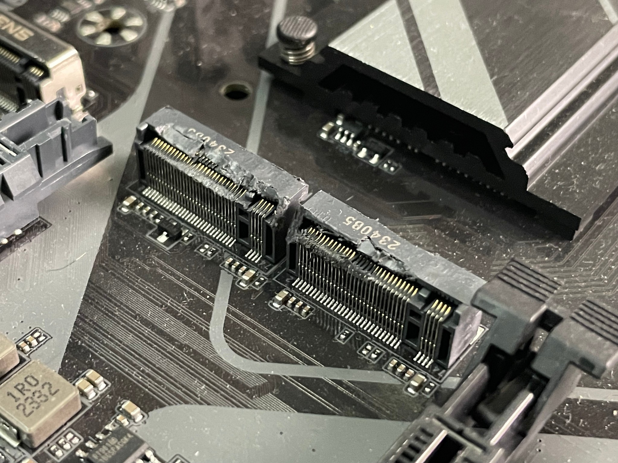 GIGABYTE B650 UD AC | **Read Description | Free Shipping