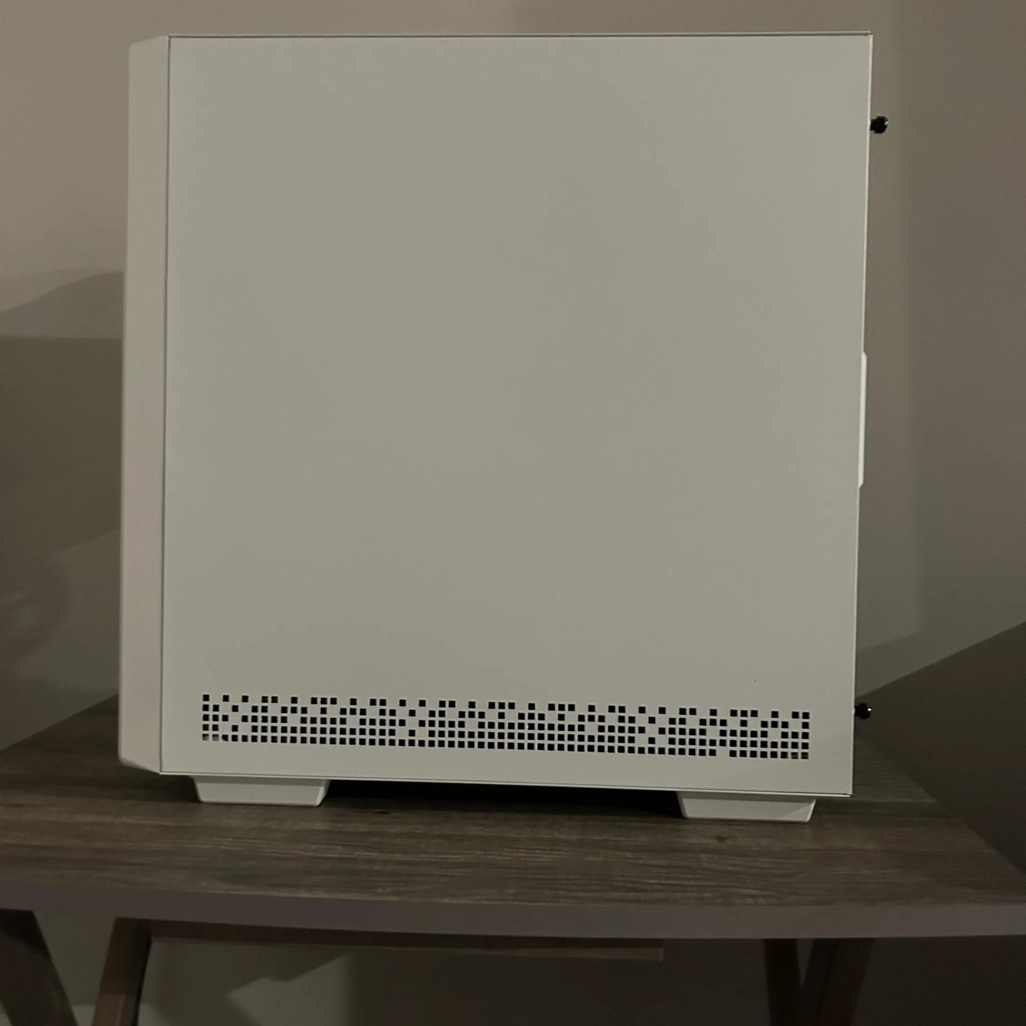 Ryzen 5 5600g | RTX 3080 | 32GB Ram | 1TB Gen 3 NVME