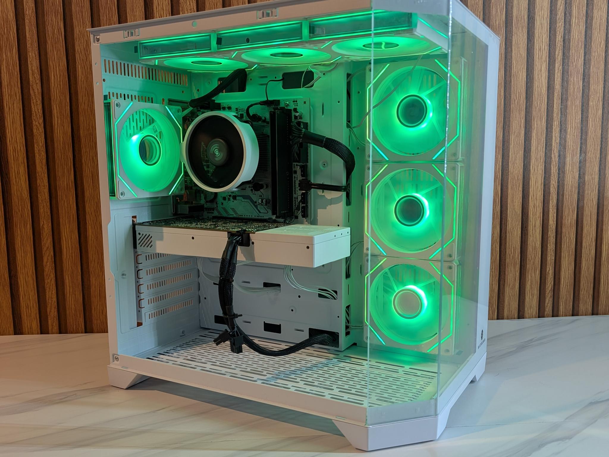 RTX 2070  | Ryzen 5 5500 | 16 GB ddr4 ram | 500GB SSD