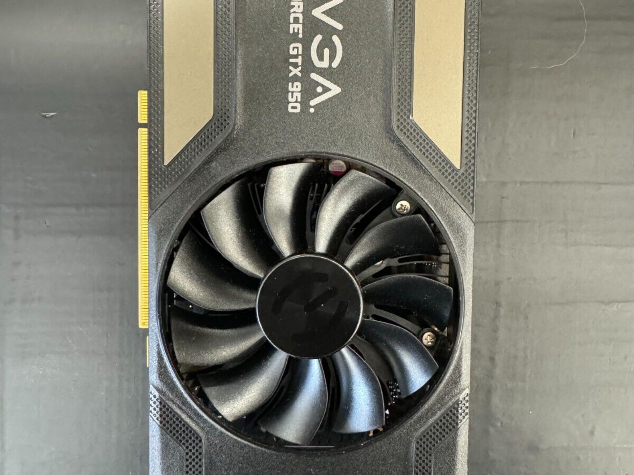 EVGA GeForce GTX 950 2GB GDDR5 Graphics Card - DVI, HDMI, DisplayPort