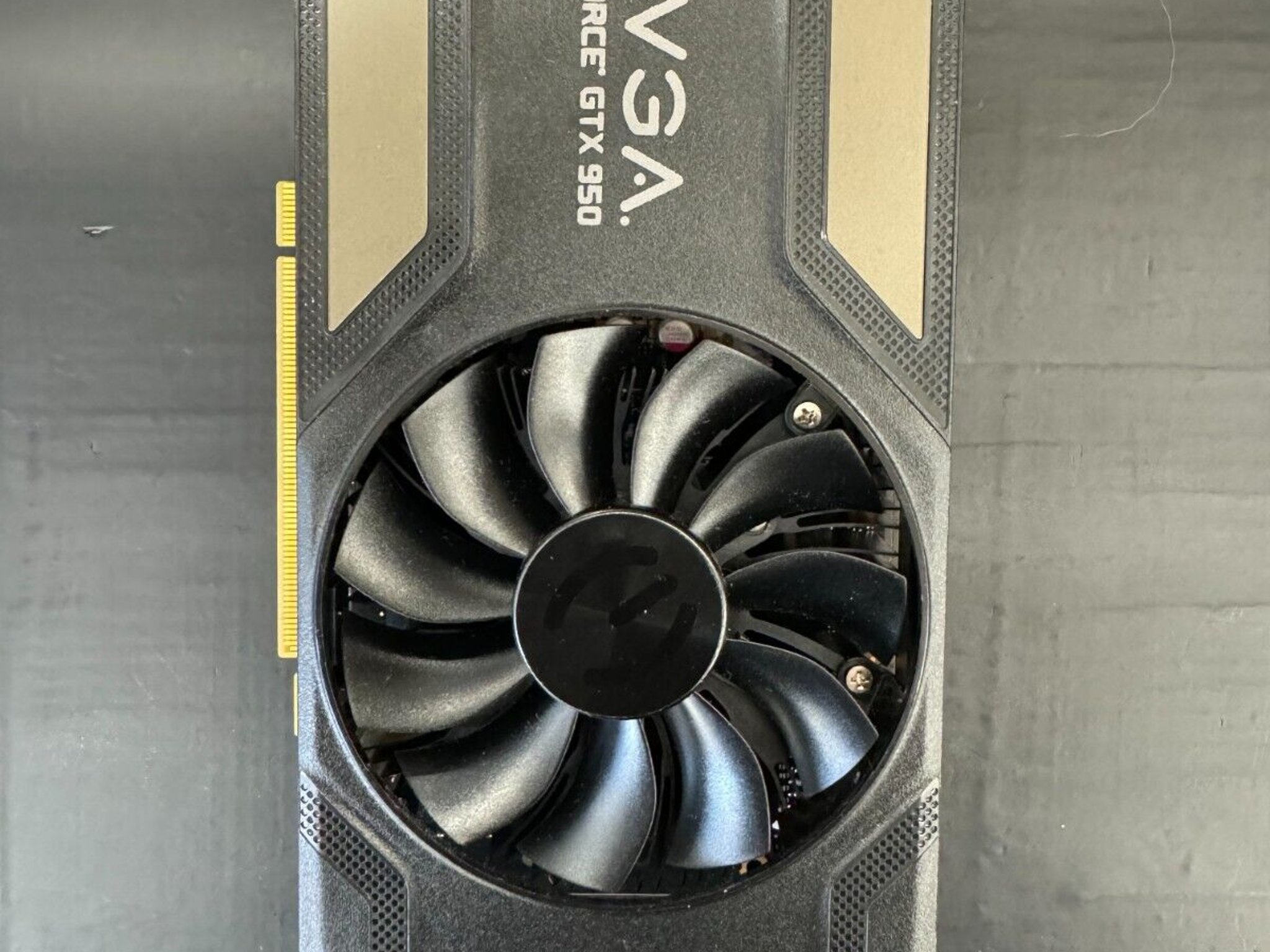 EVGA GeForce GTX 950 2GB GDDR5 Graphics Card - DVI, HDMI, DisplayPort