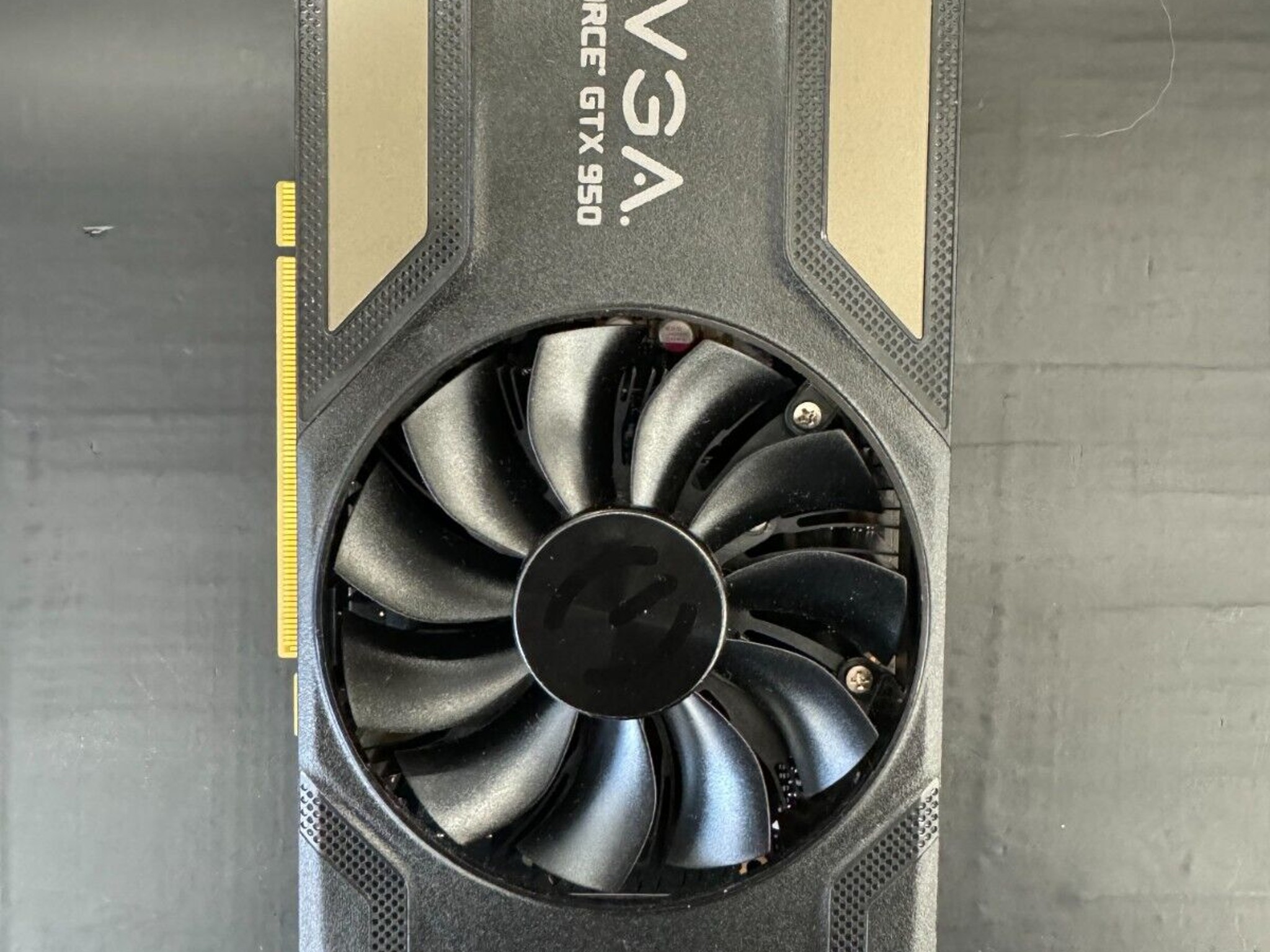 EVGA GeForce GTX 950 2GB GDDR5 Graphics Card - DVI, HDMI, DisplayPort