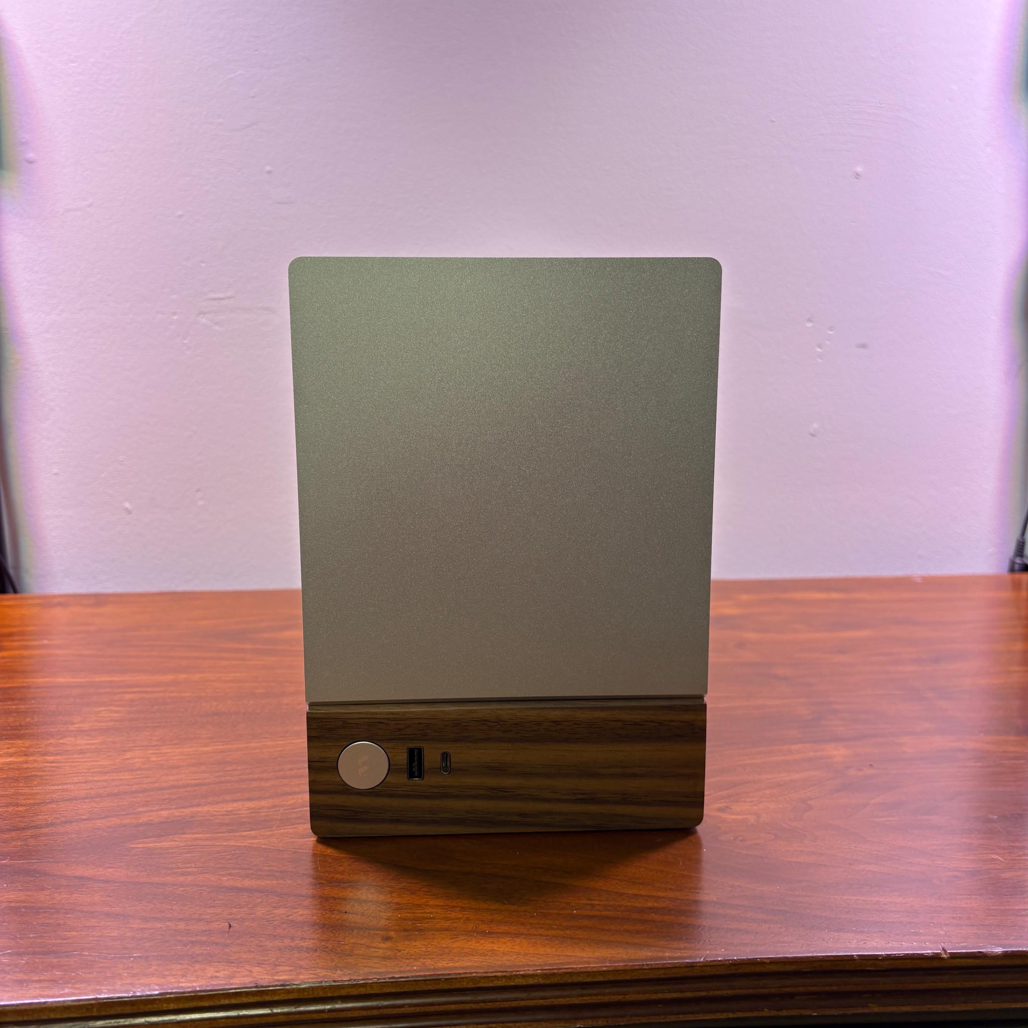 RTX 5080 FE | Ryzen 7 7800X3D | 32GB DDR5 | 2TB SSD | 850W PSU | 1x 120mm Fan | Fractal Terra ITX
