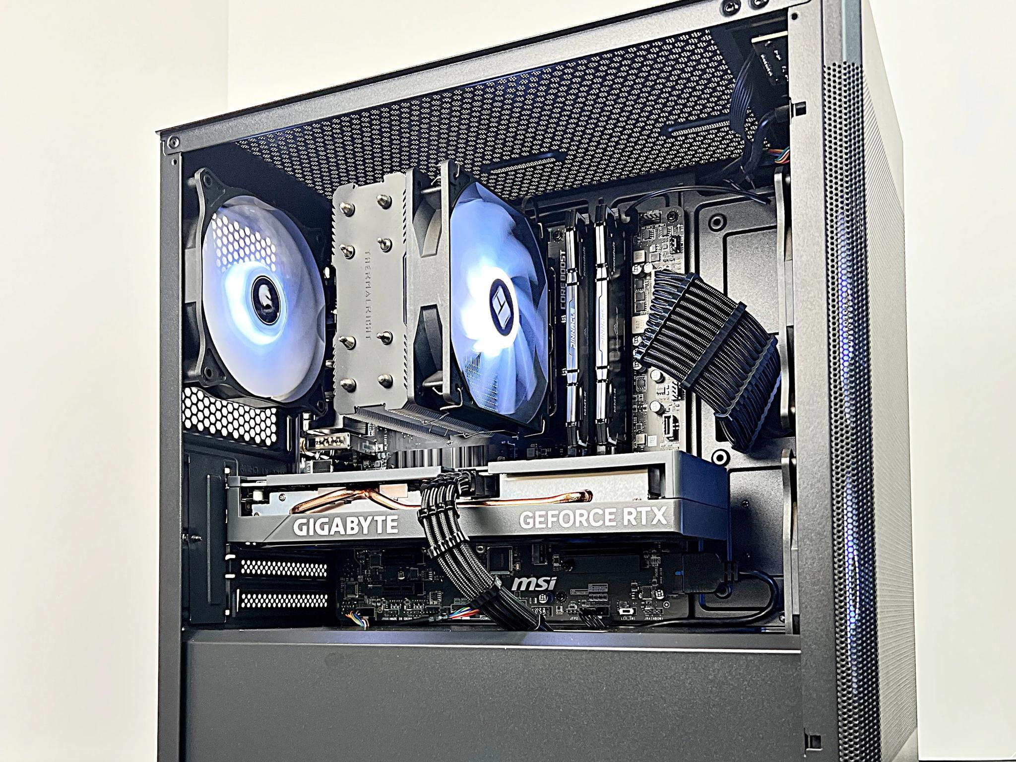 Ryzen 5 5600 RTX 4060 32GB RAM 1TB M.2 Gaming PC