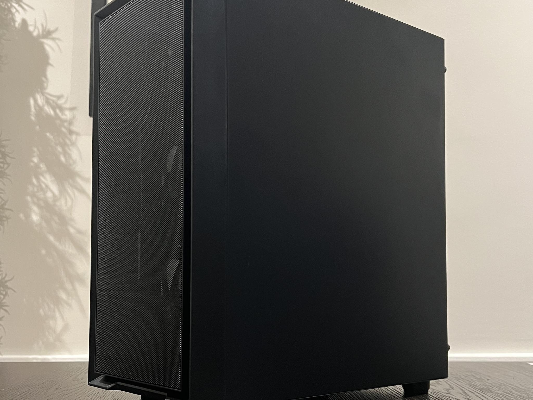 ⚫️BLACK OUT⚫️|| Ryzen 5 3600 + Radeon RX 5600XT || Non-RGB