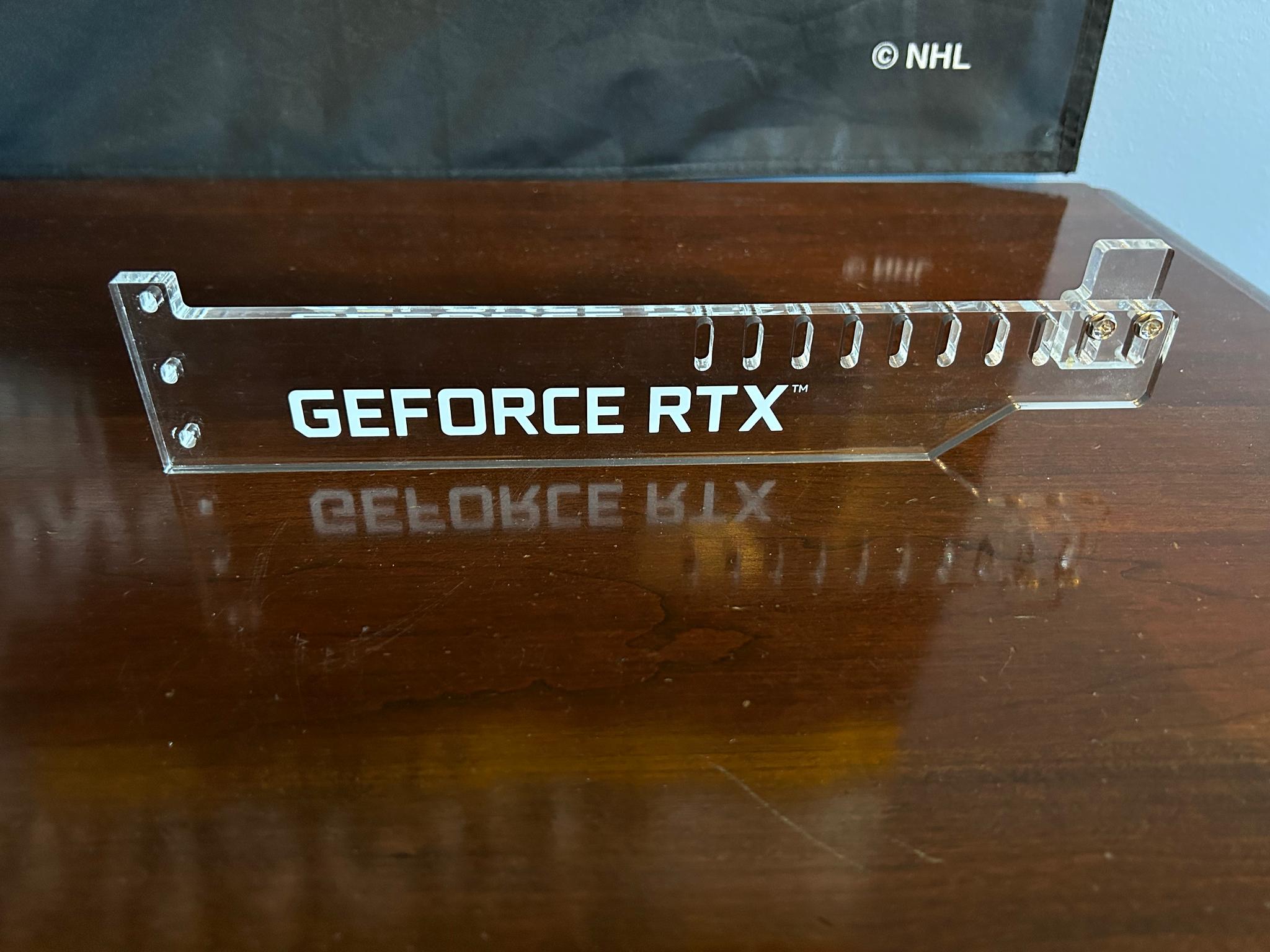RTX 3090 24Gb PNY XLR-8 Revel Epic-X
