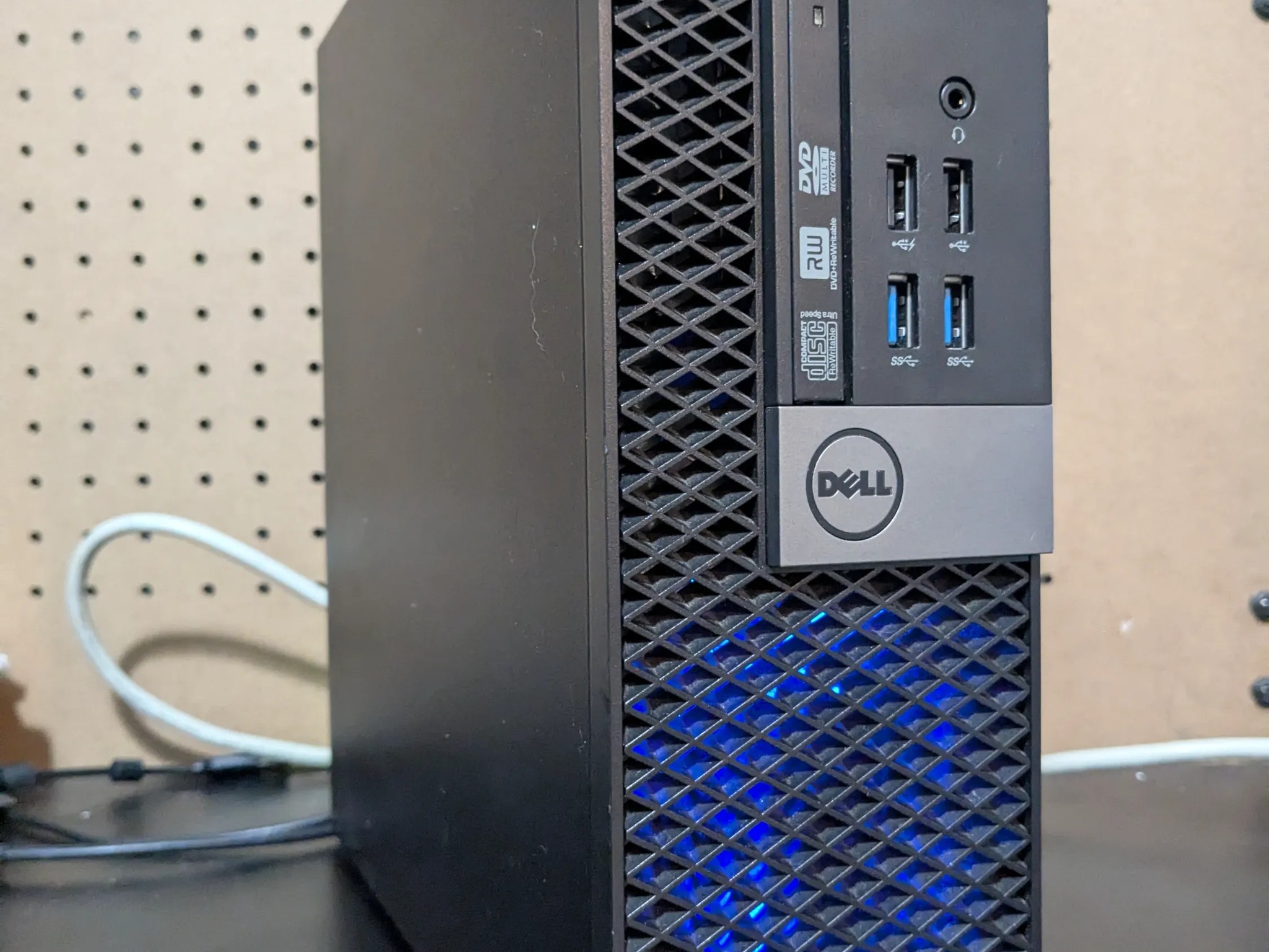 Scratch and Dent | 90 FPS Fortnite | 180 Day Warranty | i5-6500, 16GB RAM, 256GB SSD, 2GB Nvidia