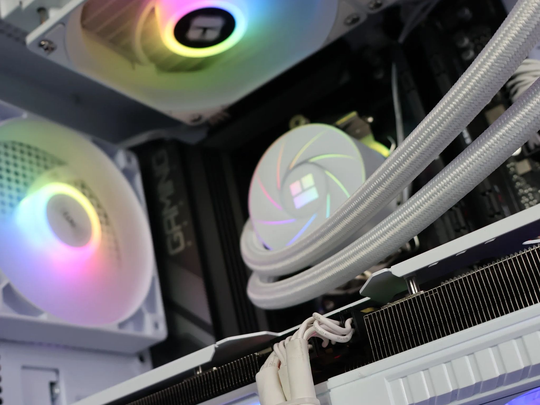 ⚪ Ryzen 5 8400F/Arc B580 12GB Gaming/Streaming PC ⚪