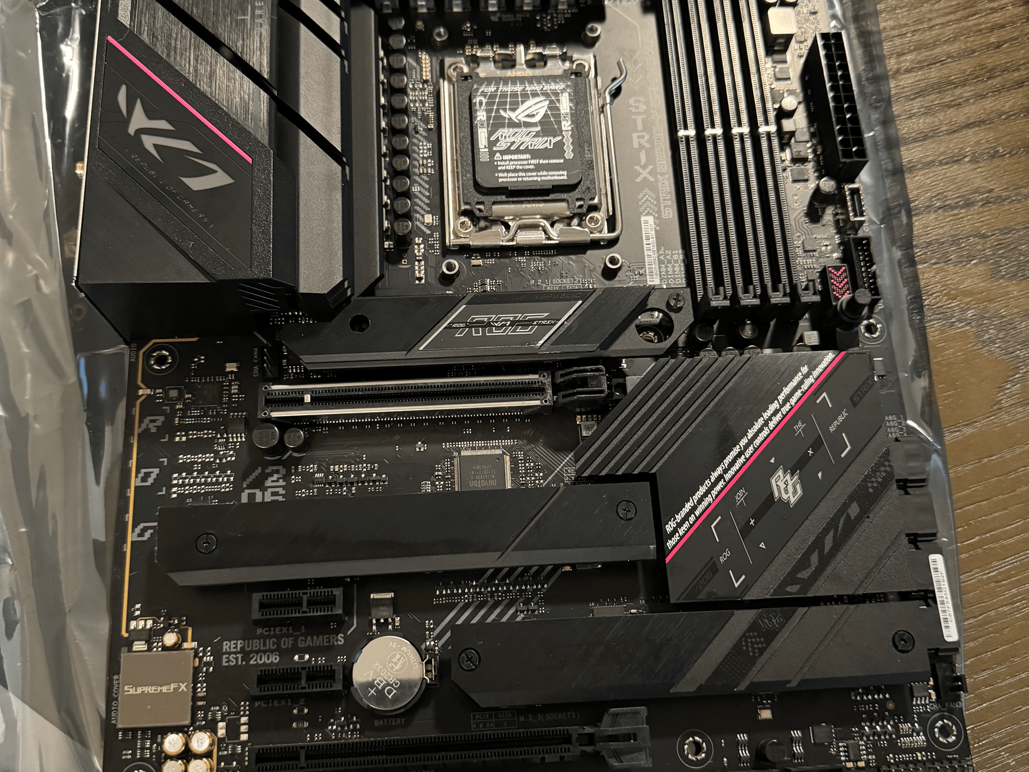 ASUS ROG Strix B650E-F Motherboard