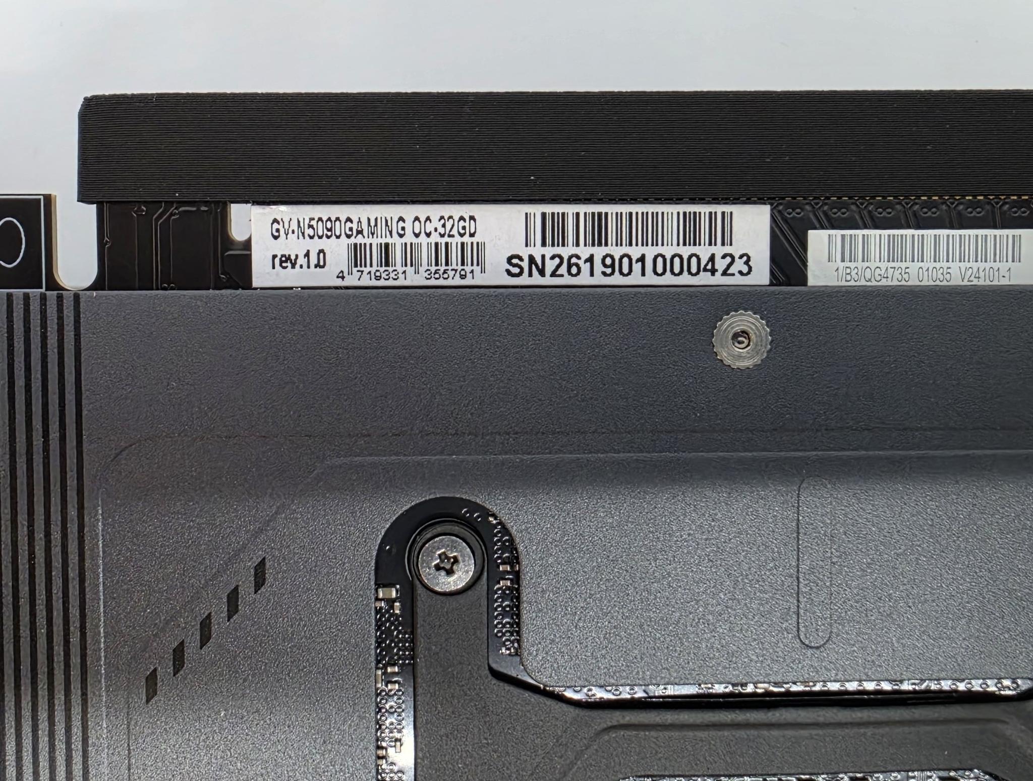 GIGABYTE GeForce RTX 5090 WINDFORCE OC 32GB Like New