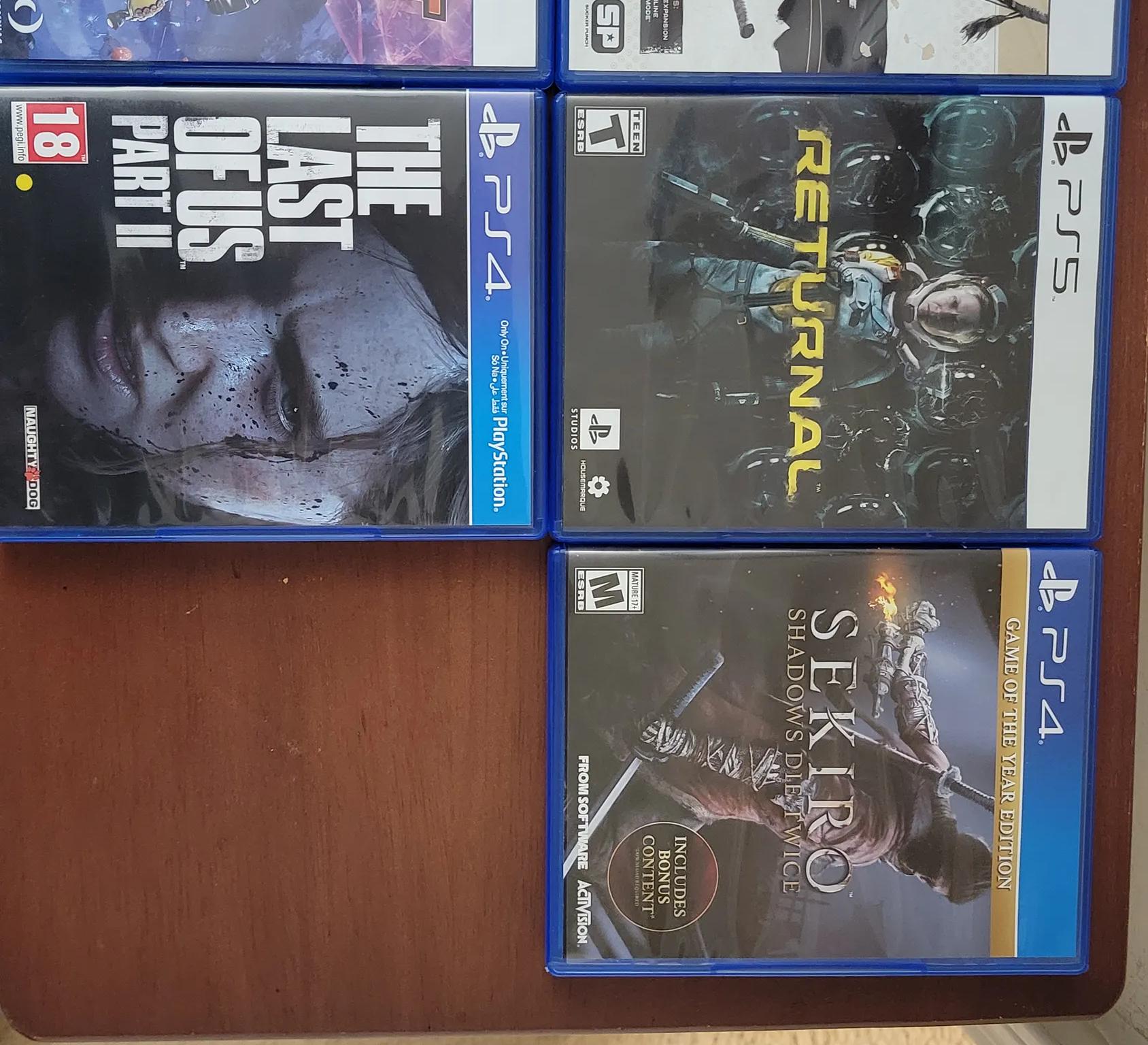 PlayStation 5 (Disc Ver.) Comes with 5 games, 2 Controllers, Media Remote and more (see description)