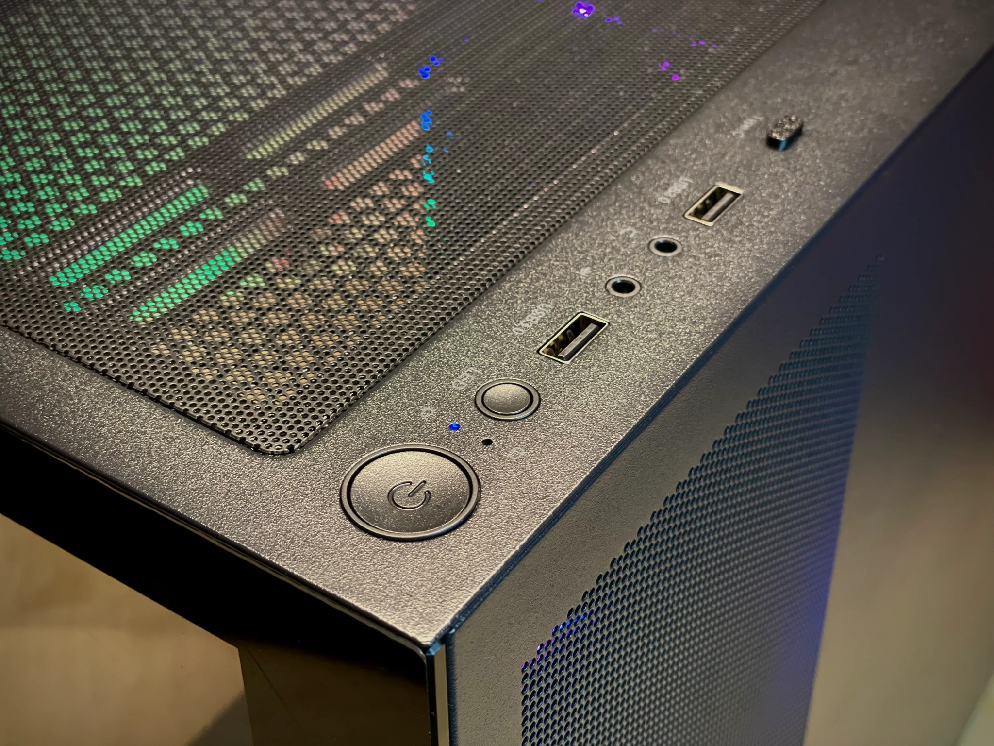 High-Performance Gaming PC (Ryzen 7 + GTX 1080 ti)